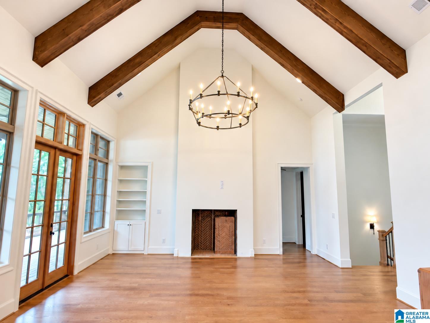107 RIVERCREST LANE