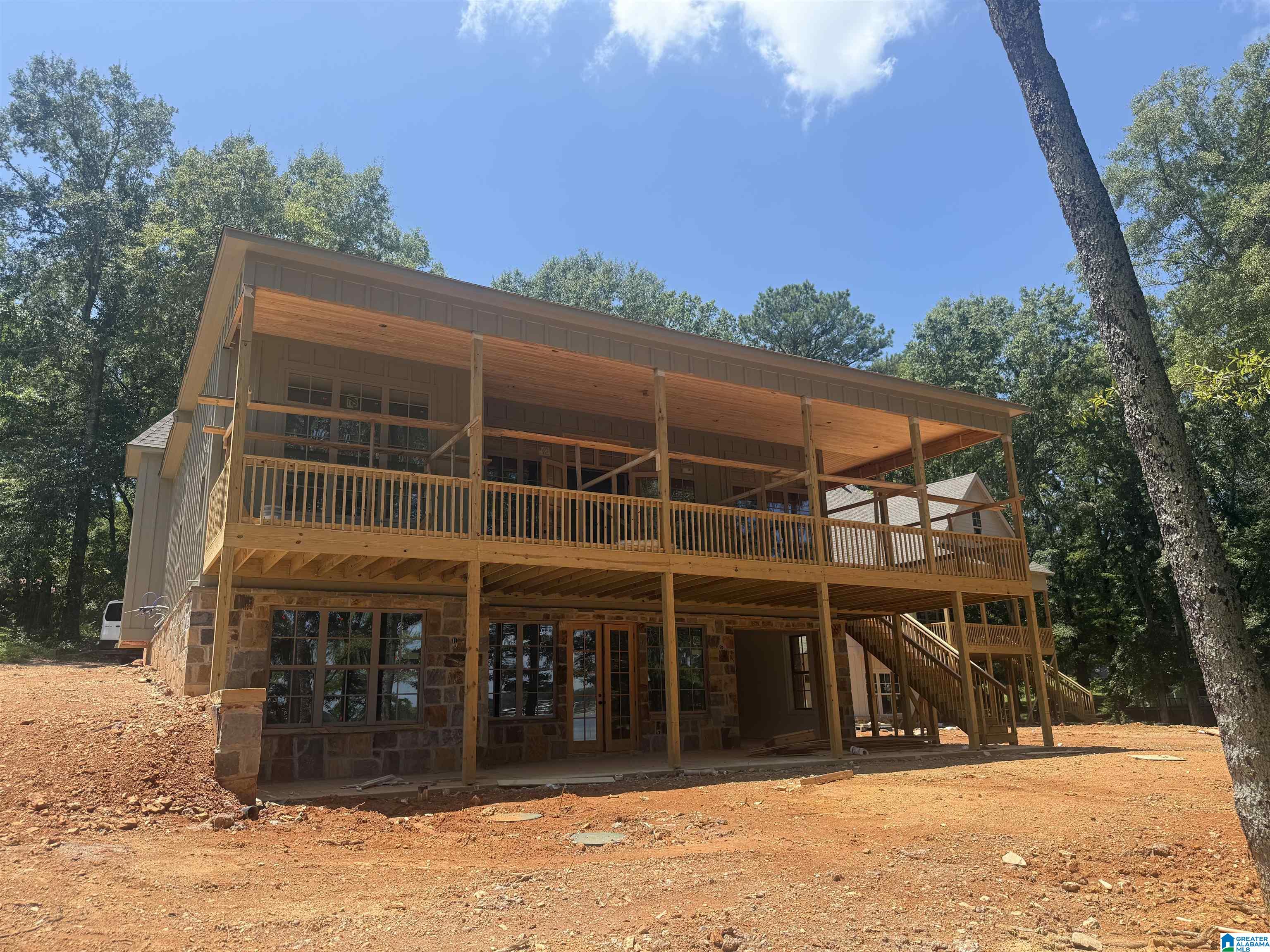 107 RIVERCREST LANE