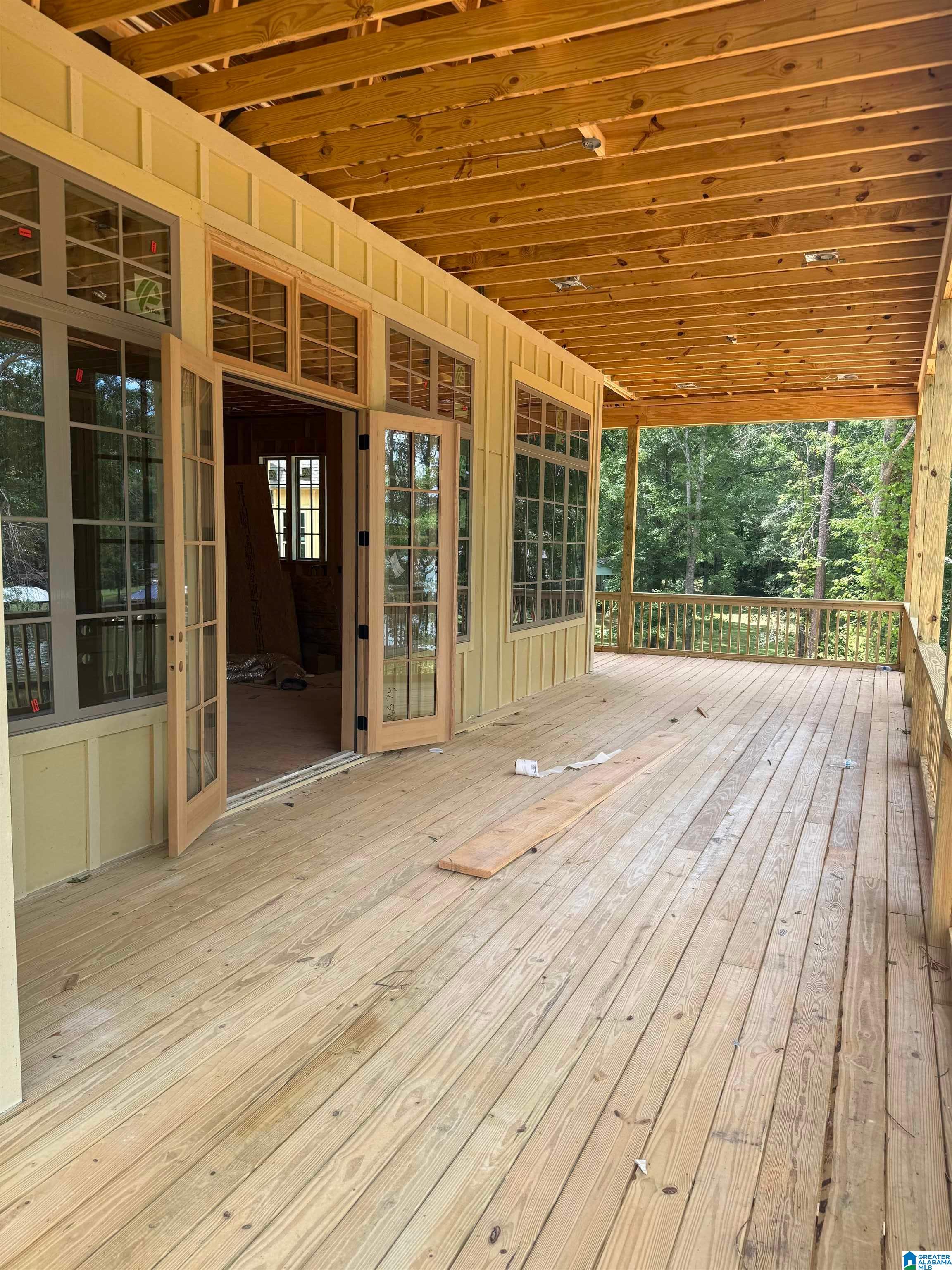 107 RIVERCREST LANE