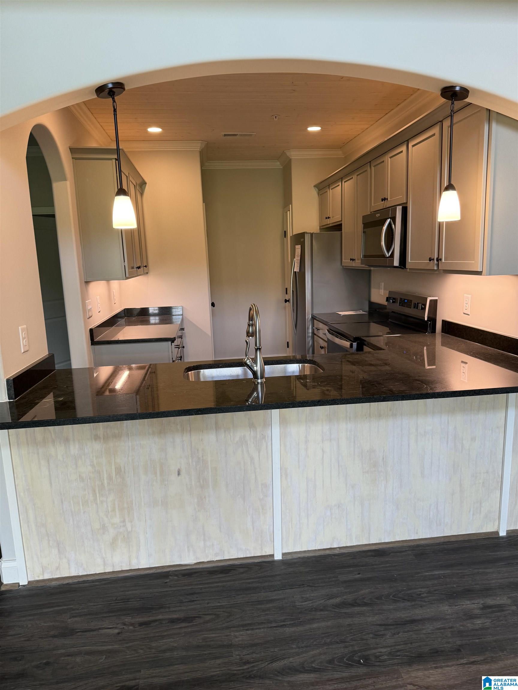 4429 LENNOX PLACE 4415
