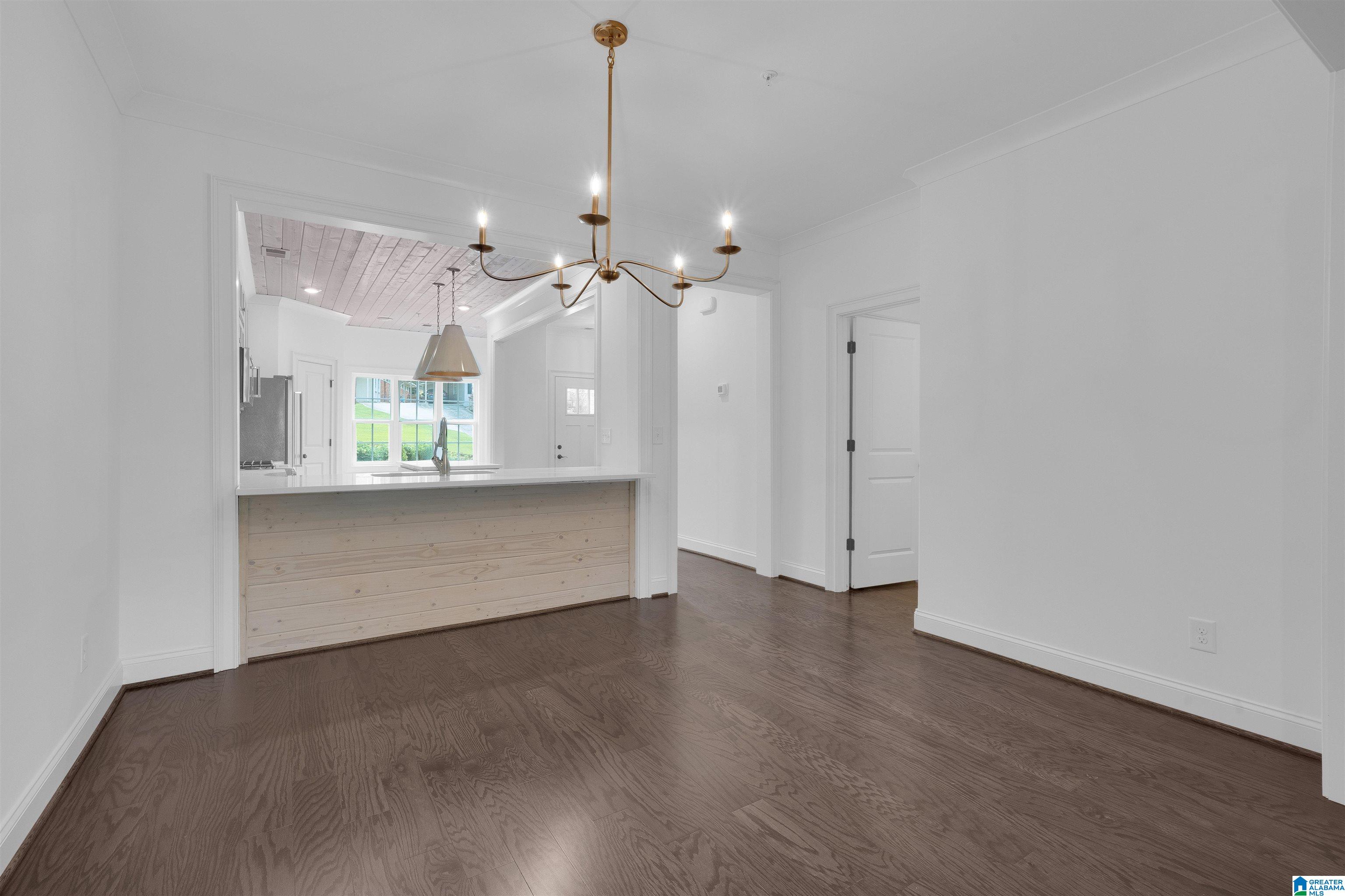 4228 OAKVIEW LANE