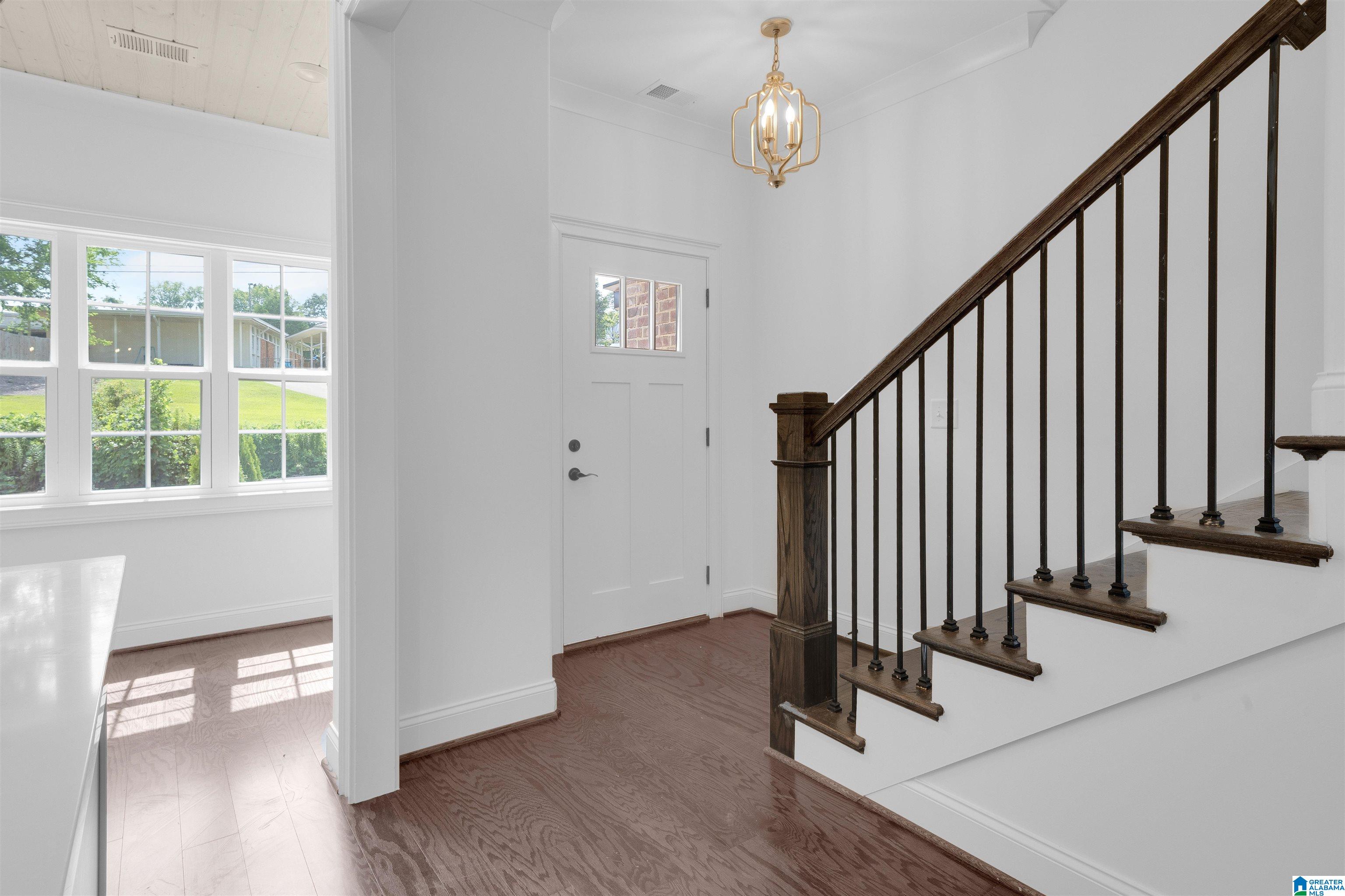4228 OAKVIEW LANE