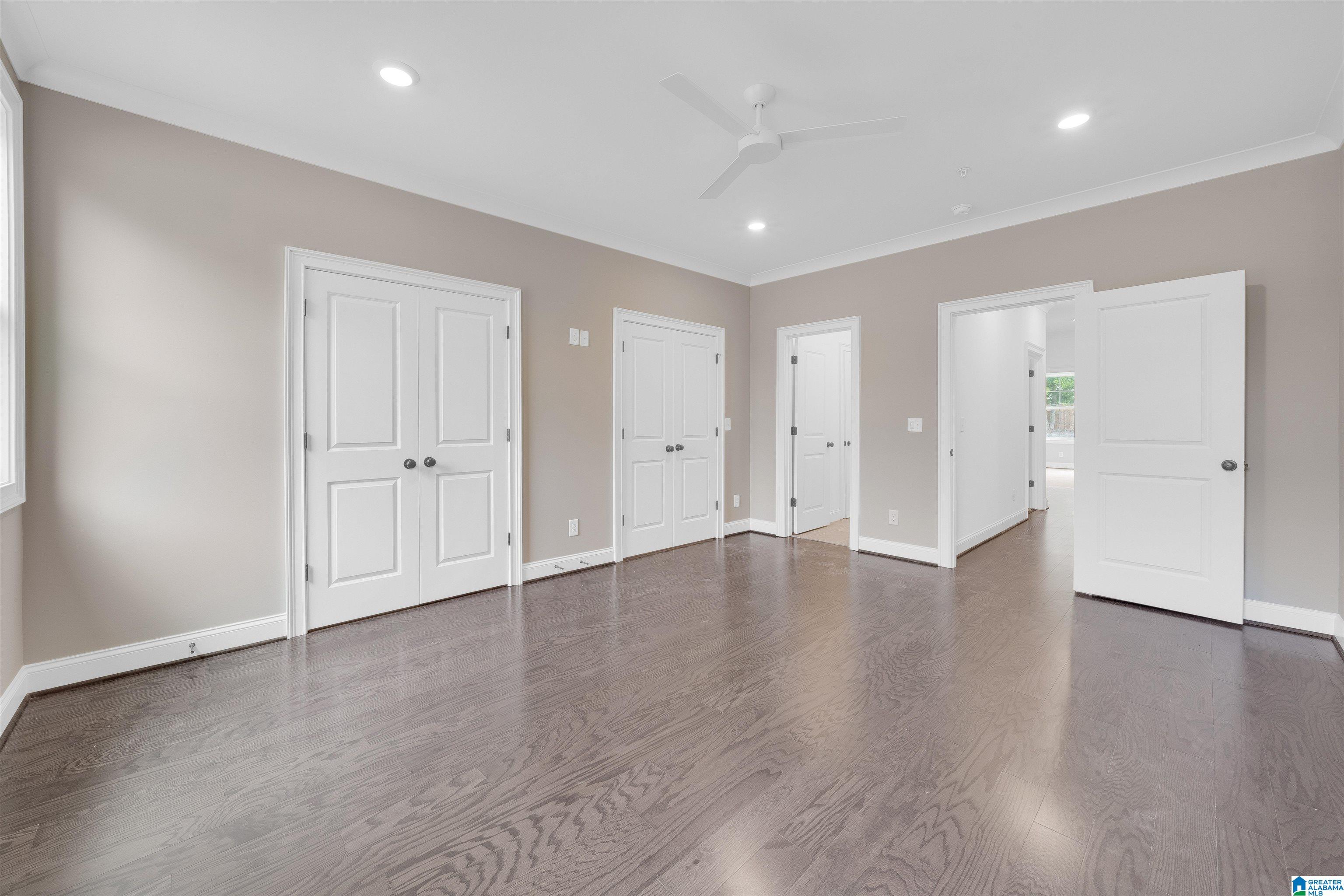 4228 OAKVIEW LANE