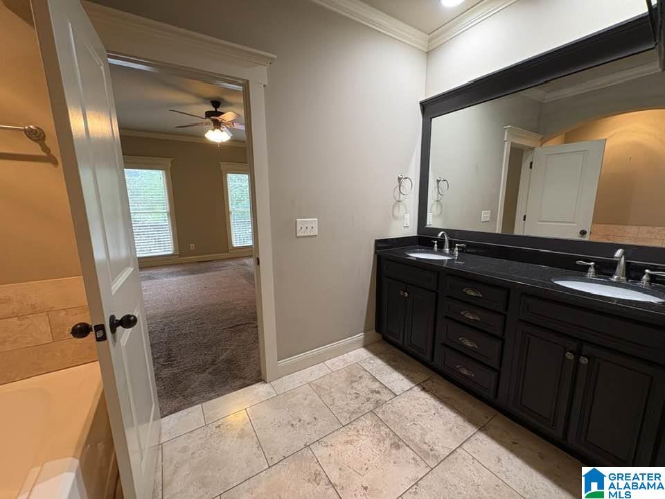 305 HERITAGE DRIVE