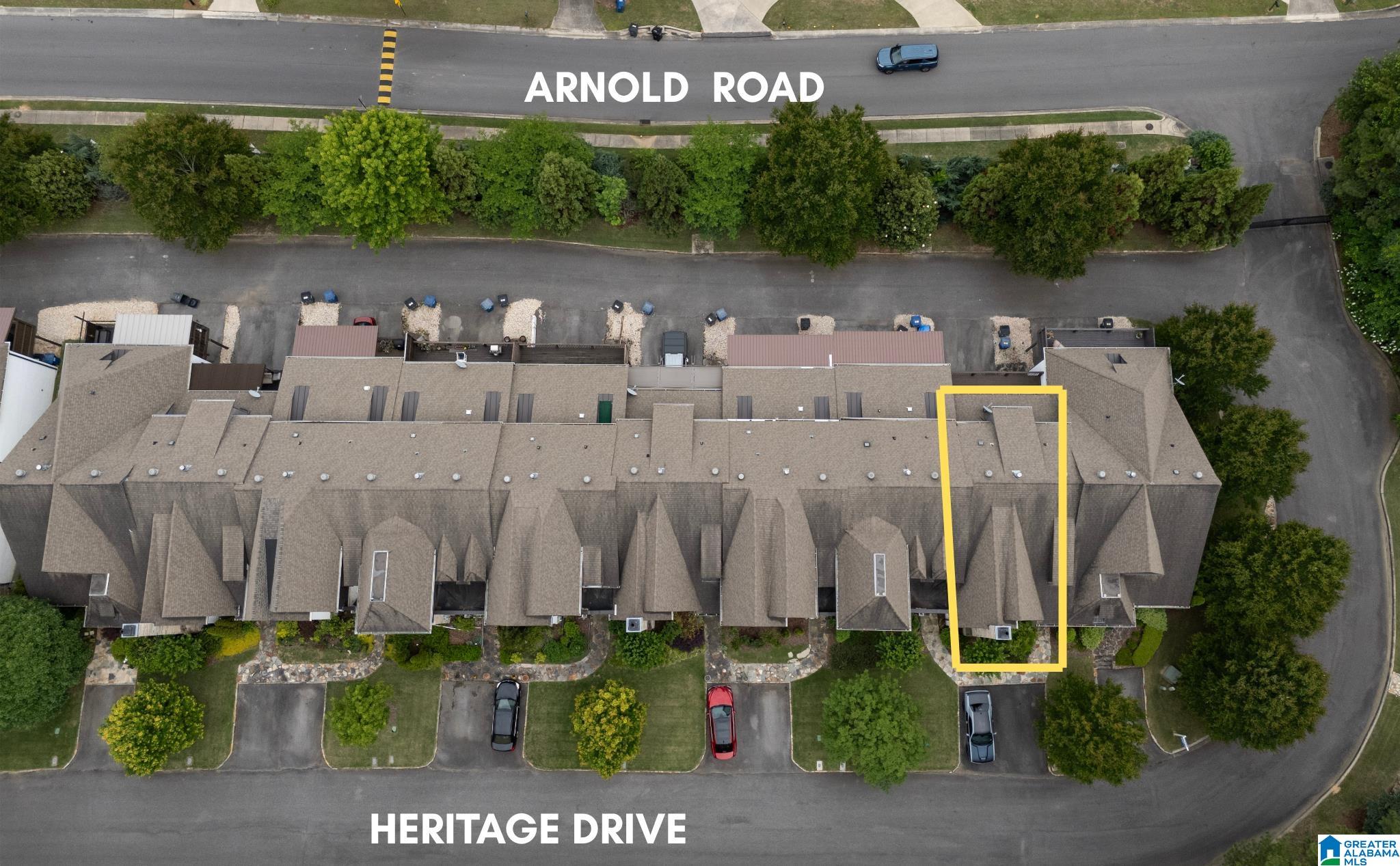 305 HERITAGE DRIVE