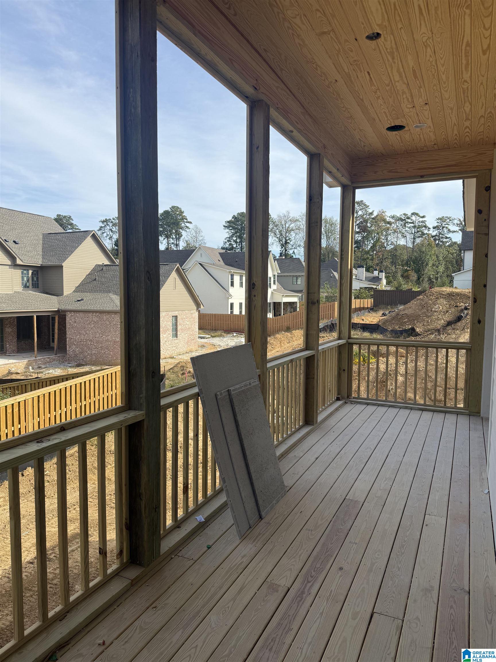 2800 FIVE OAKS LANE