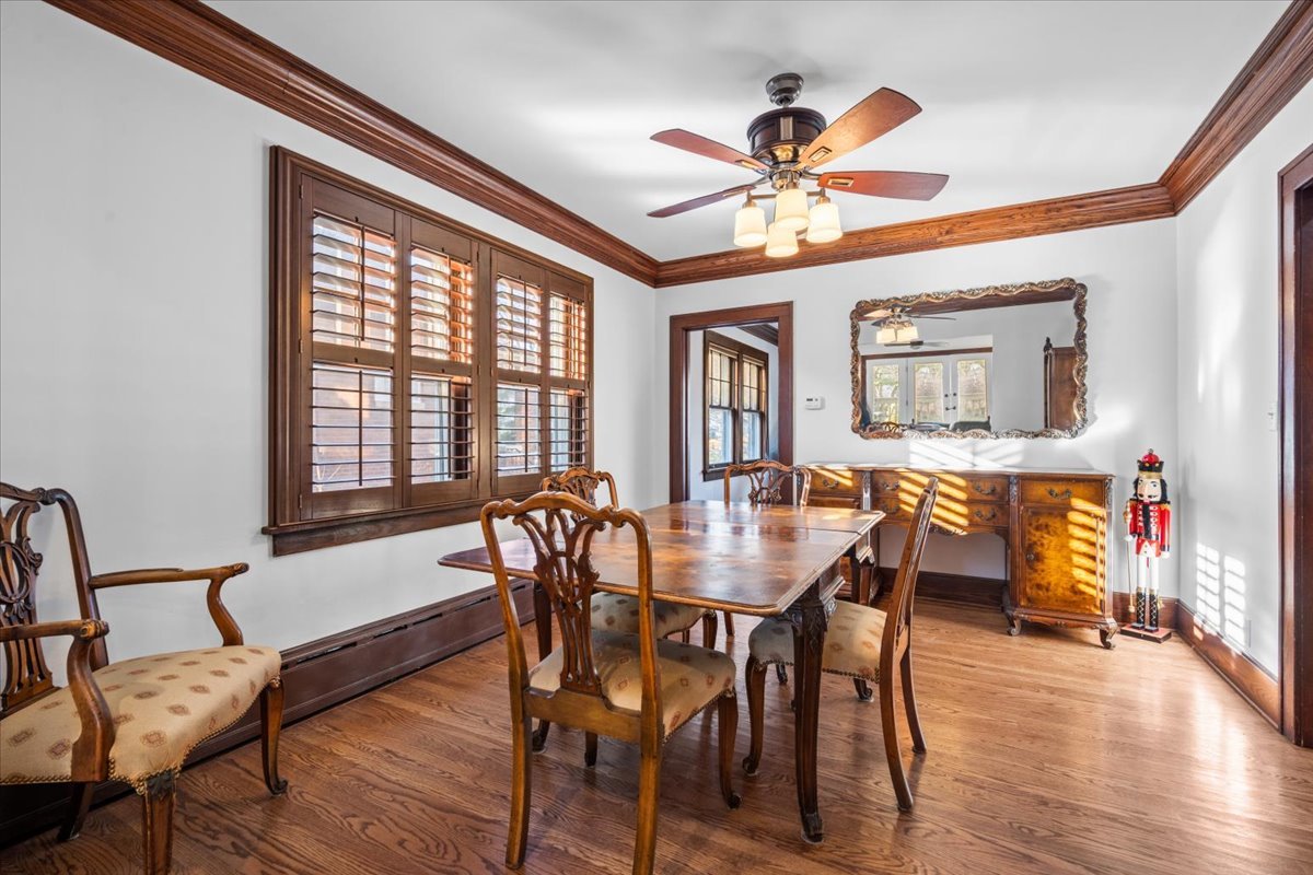 812 N Brainard Street