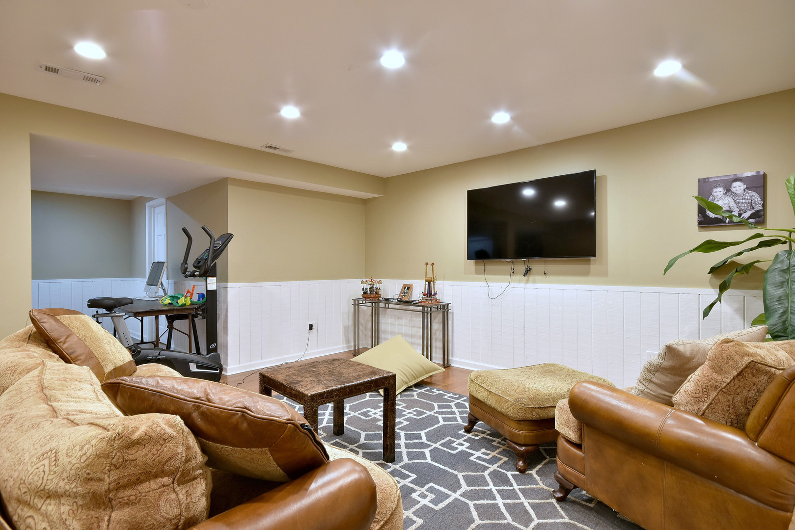 2535 Sun Valley Road