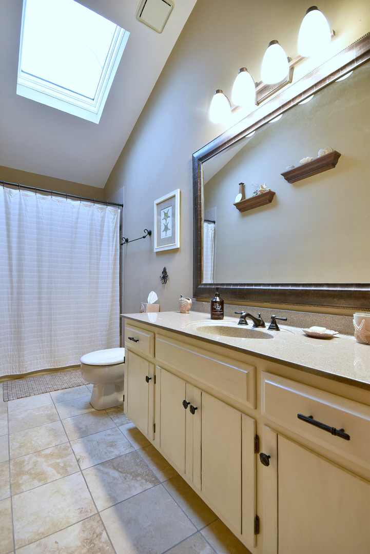 2535 Sun Valley Road