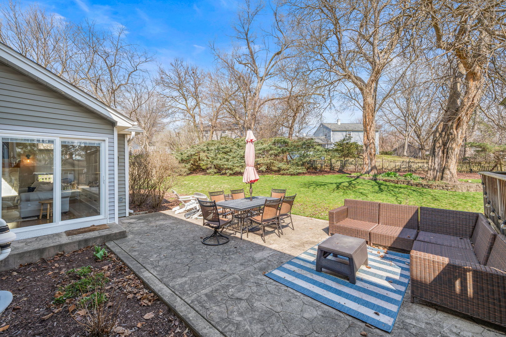 6S345 Greenwich Court