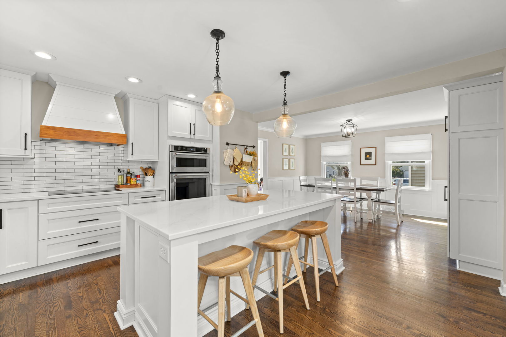 6S345 Greenwich Court