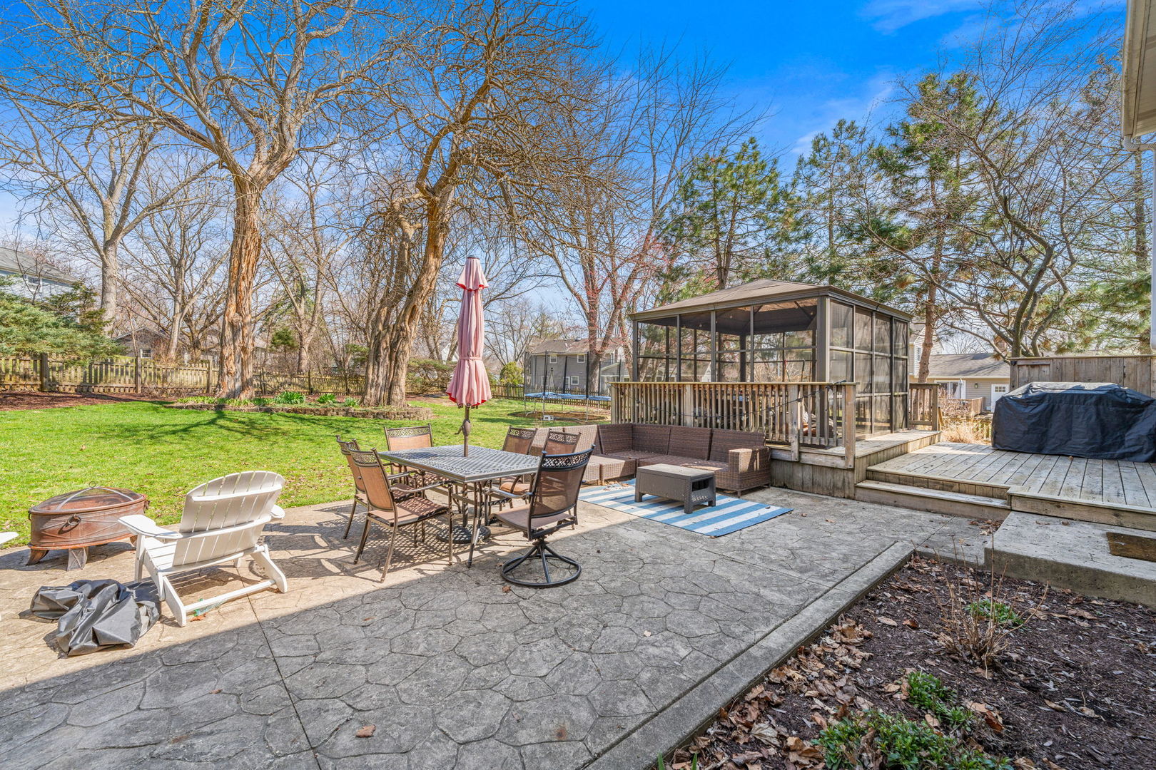 6S345 Greenwich Court