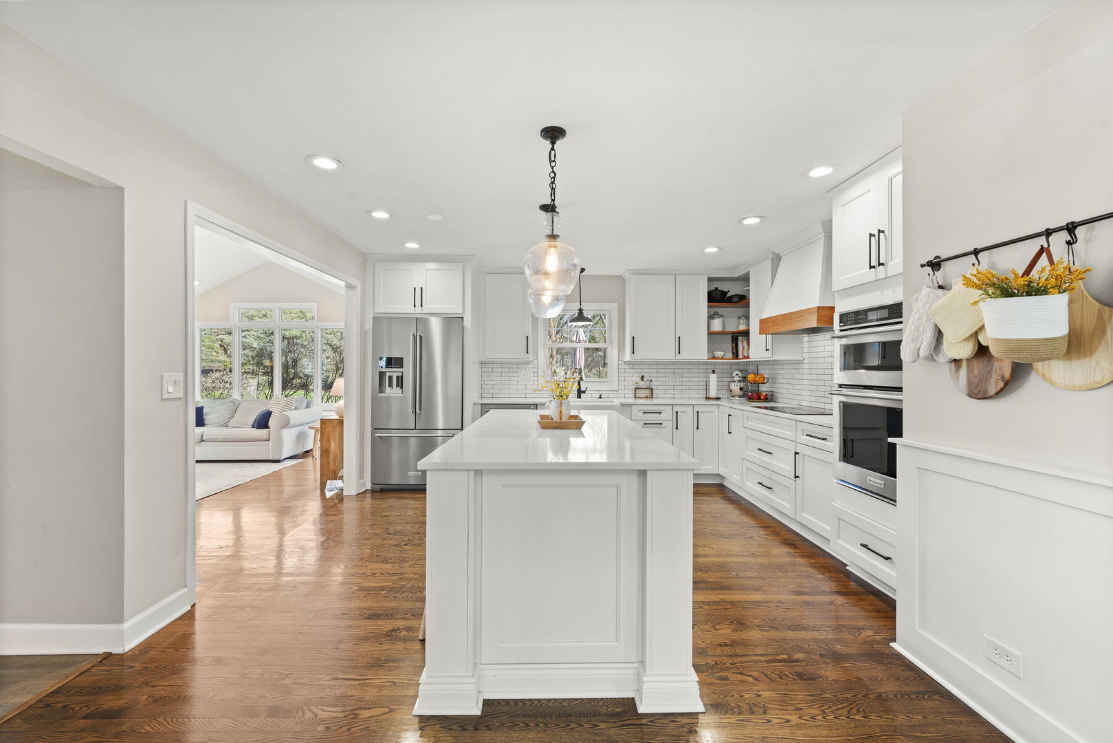 6S345 Greenwich Court