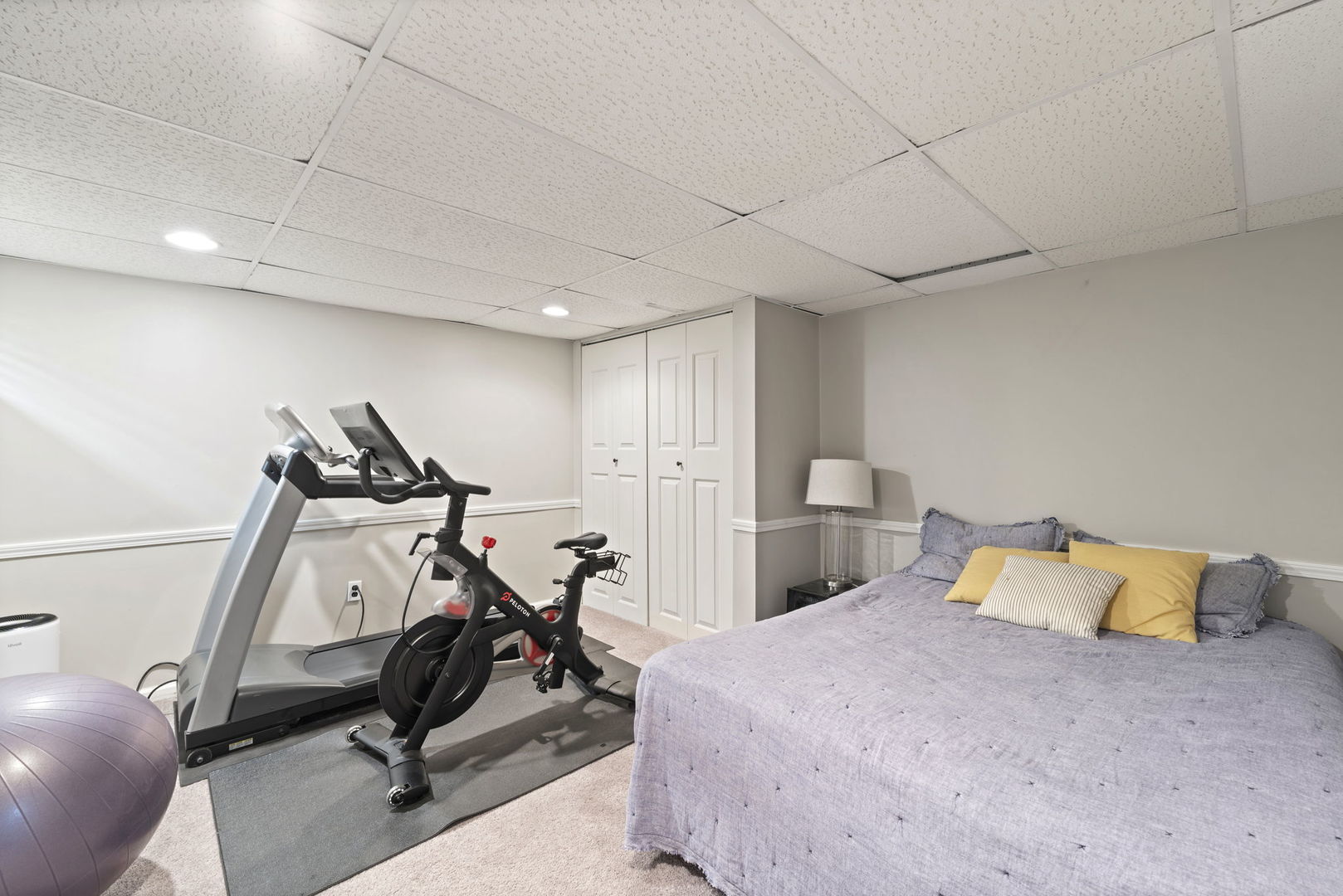 6S345 Greenwich Court