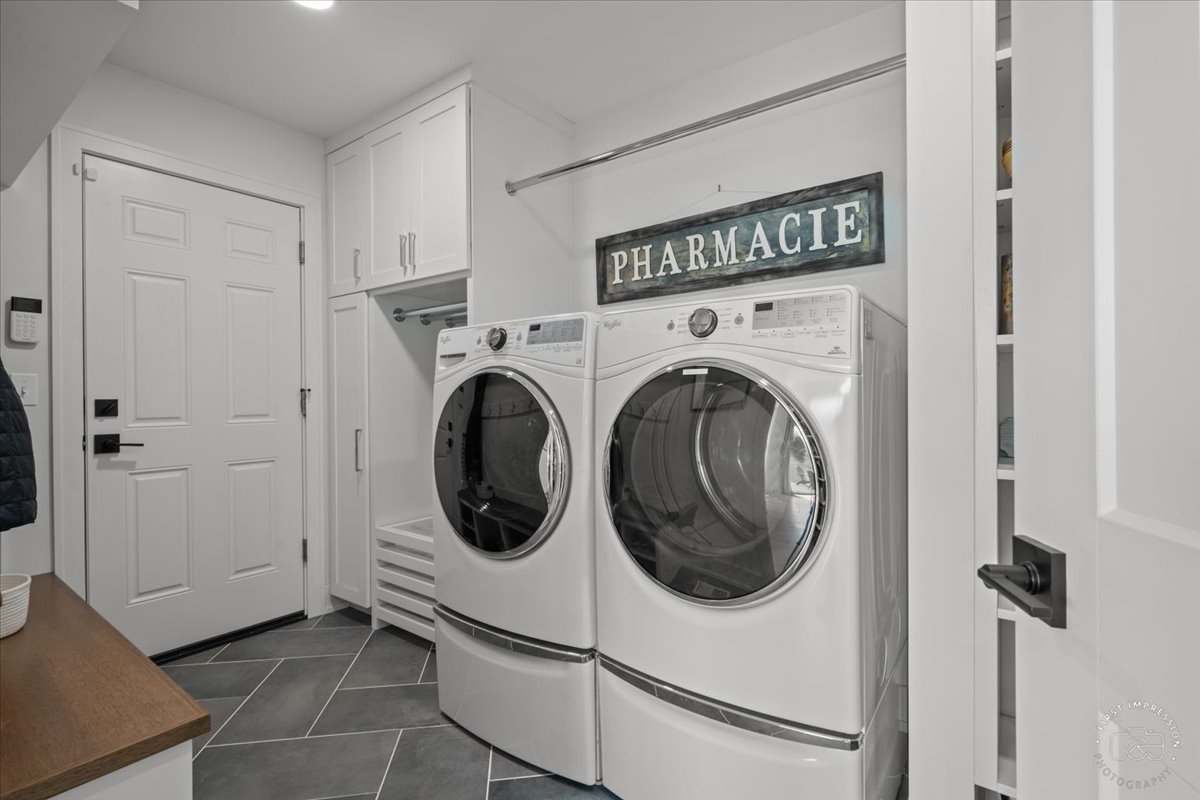 1324 Royal St. George Drive