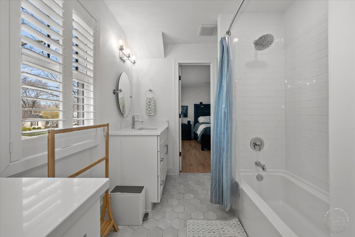 1324 Royal St. George Drive