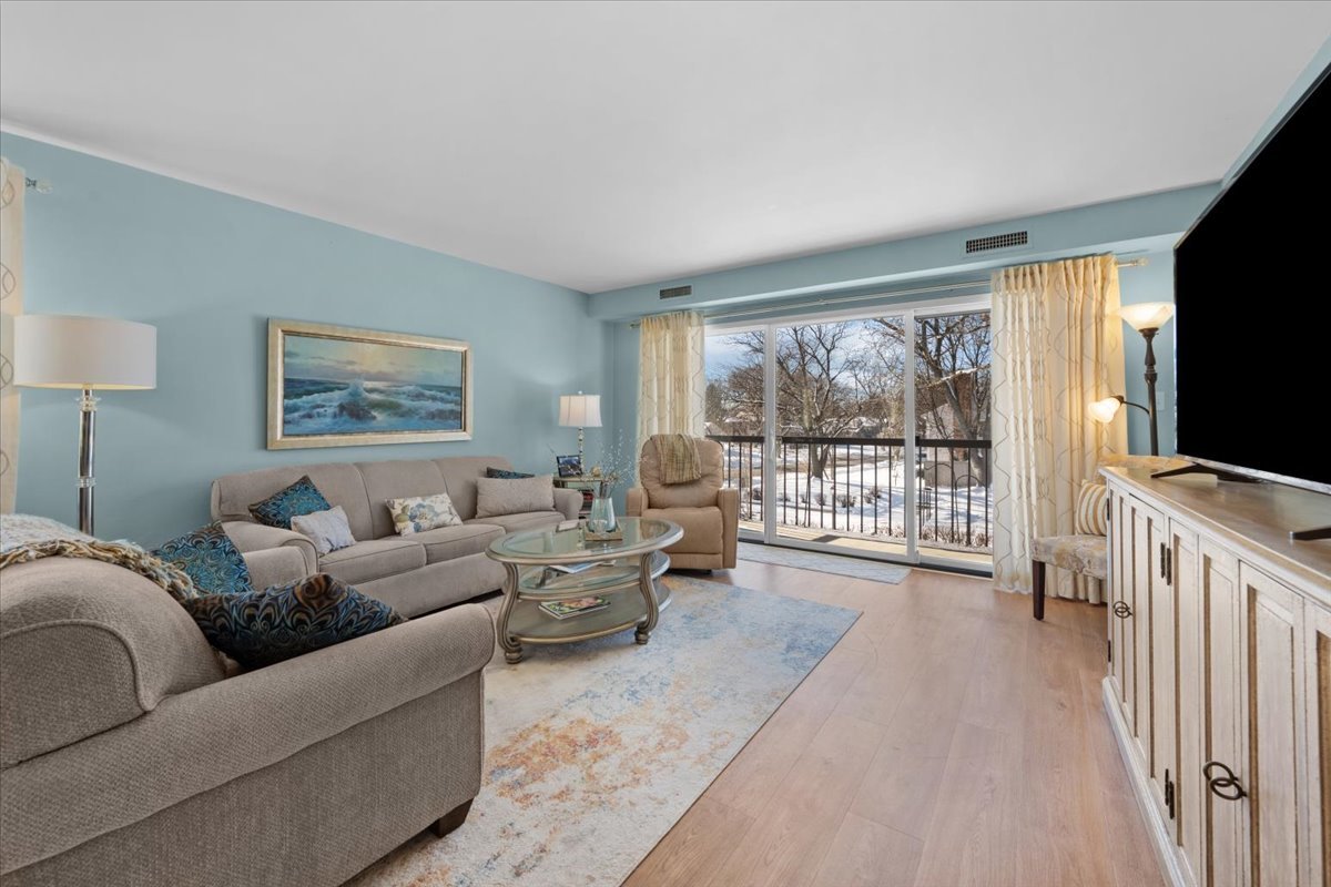 1105 N Mill Street Unit: 123