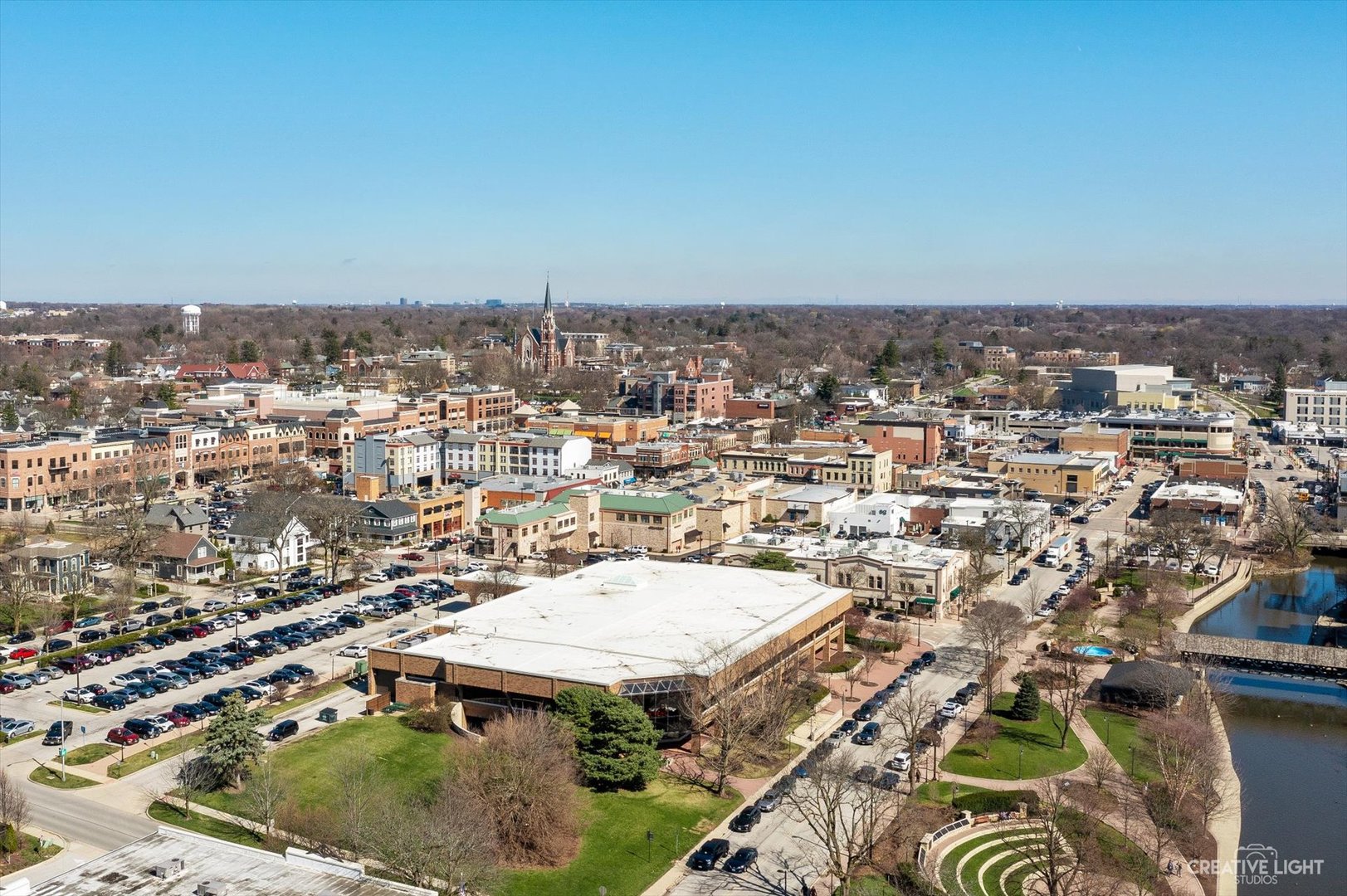 511 Aurora Avenue Unit: 215