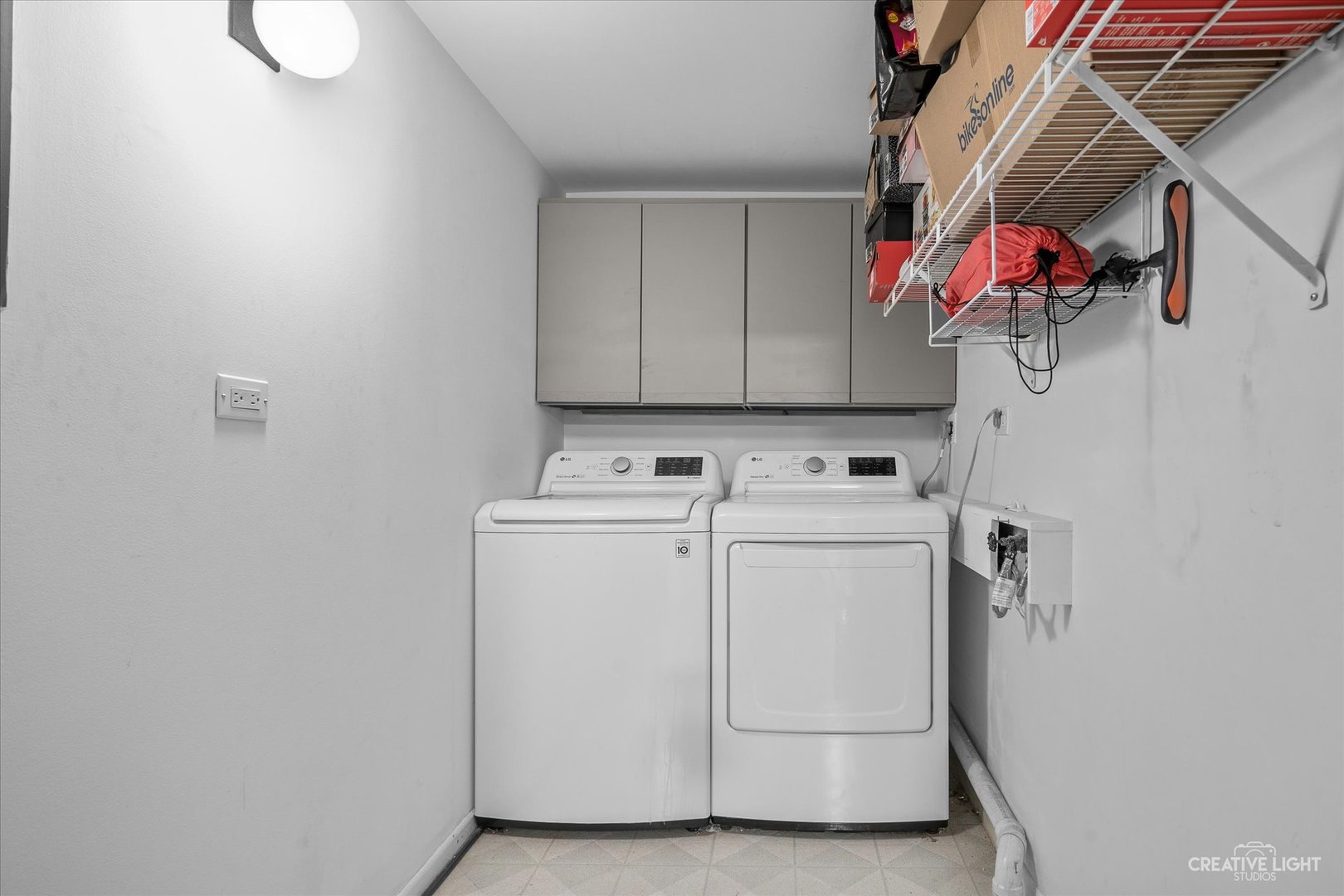 511 Aurora Avenue Unit: 215