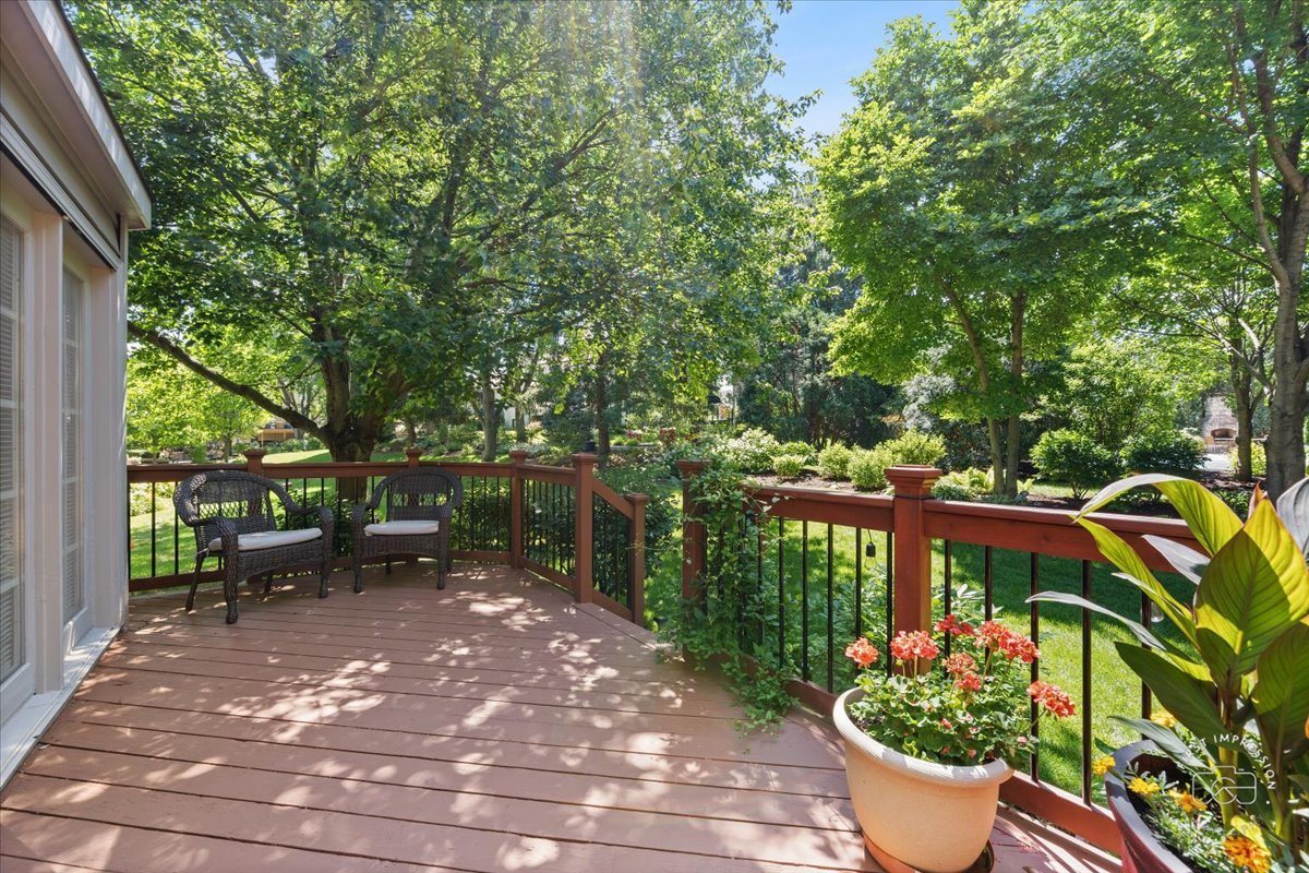 908 Spindletree Avenue