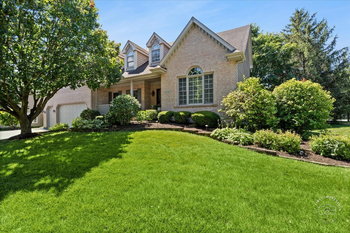 908 Spindletree Avenue