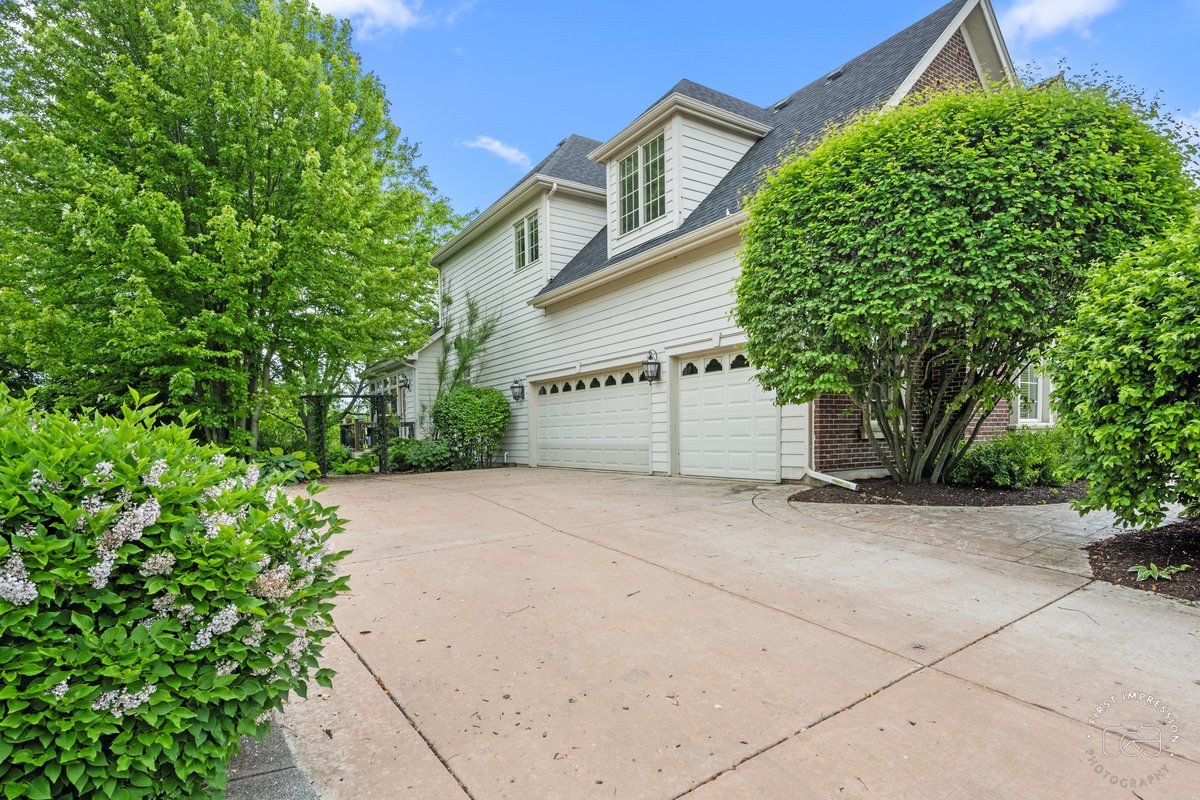 0S107 N Mathewson Lane