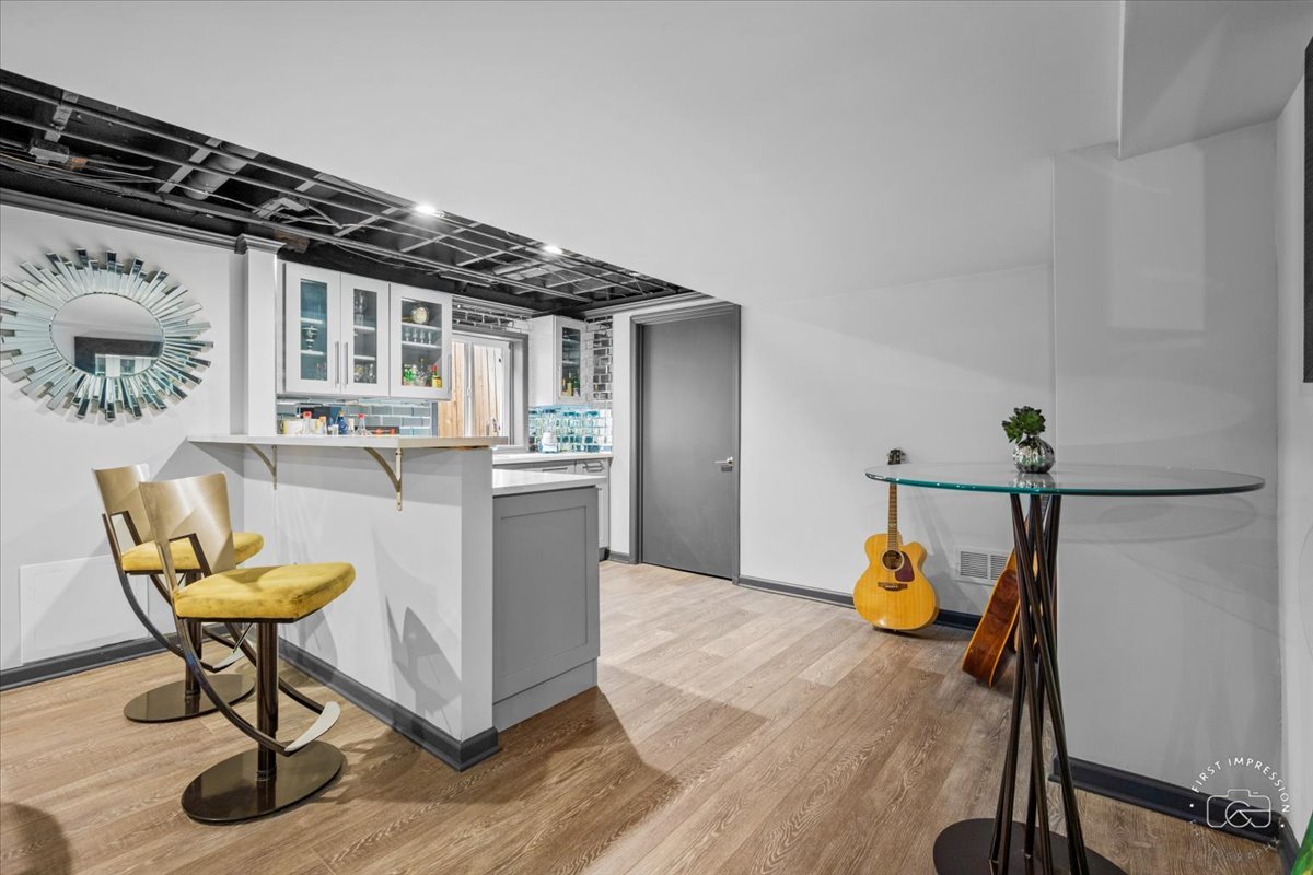 1660 White Pines Court