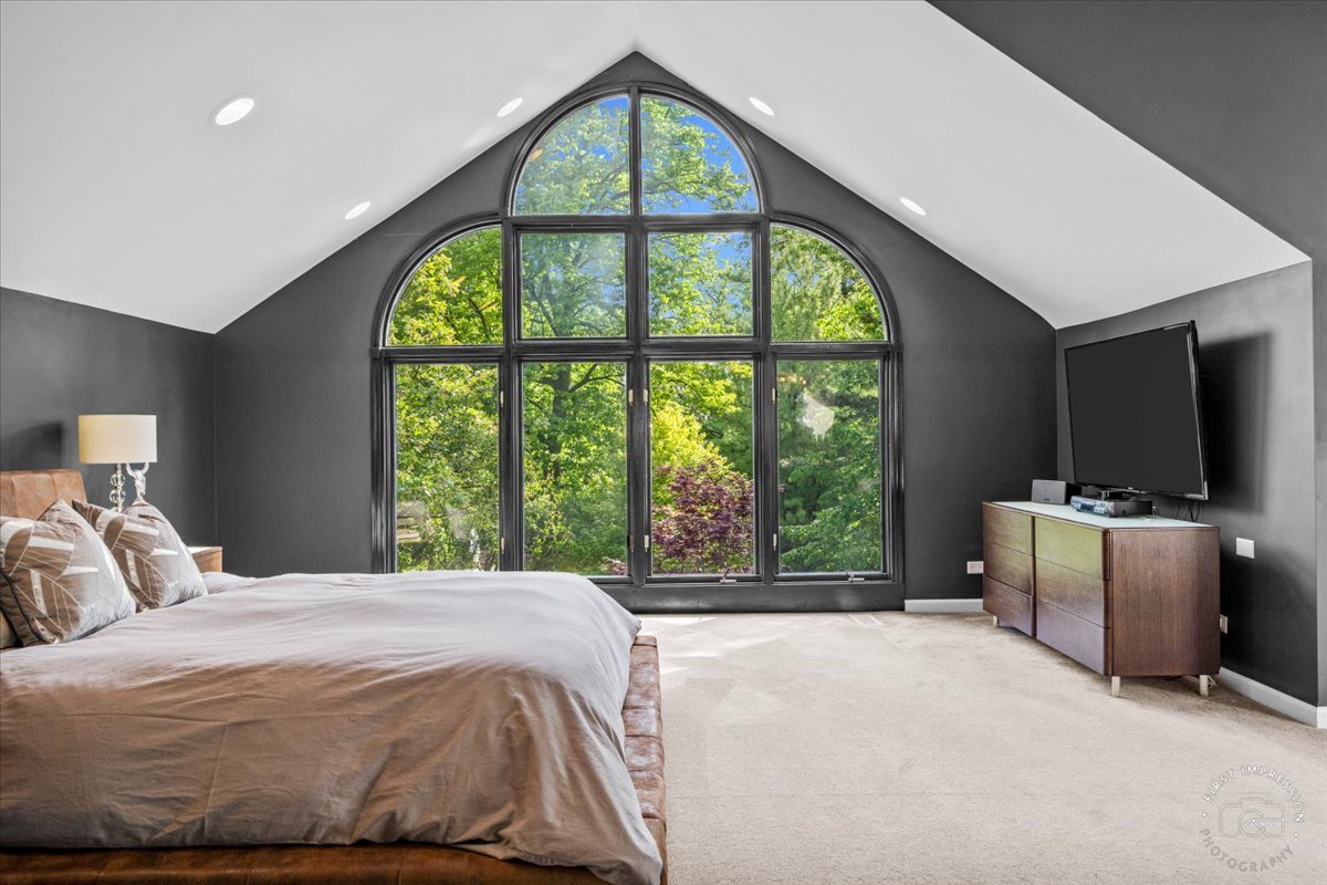 1660 White Pines Court