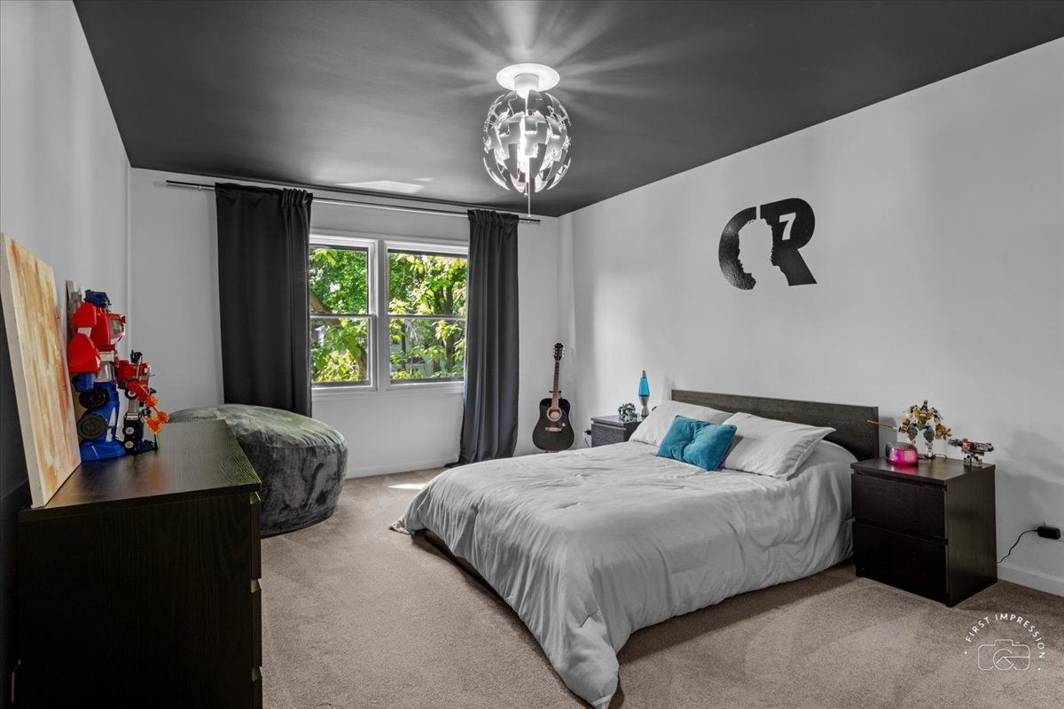 1660 White Pines Court