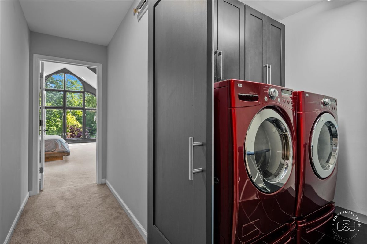 1660 White Pines Court