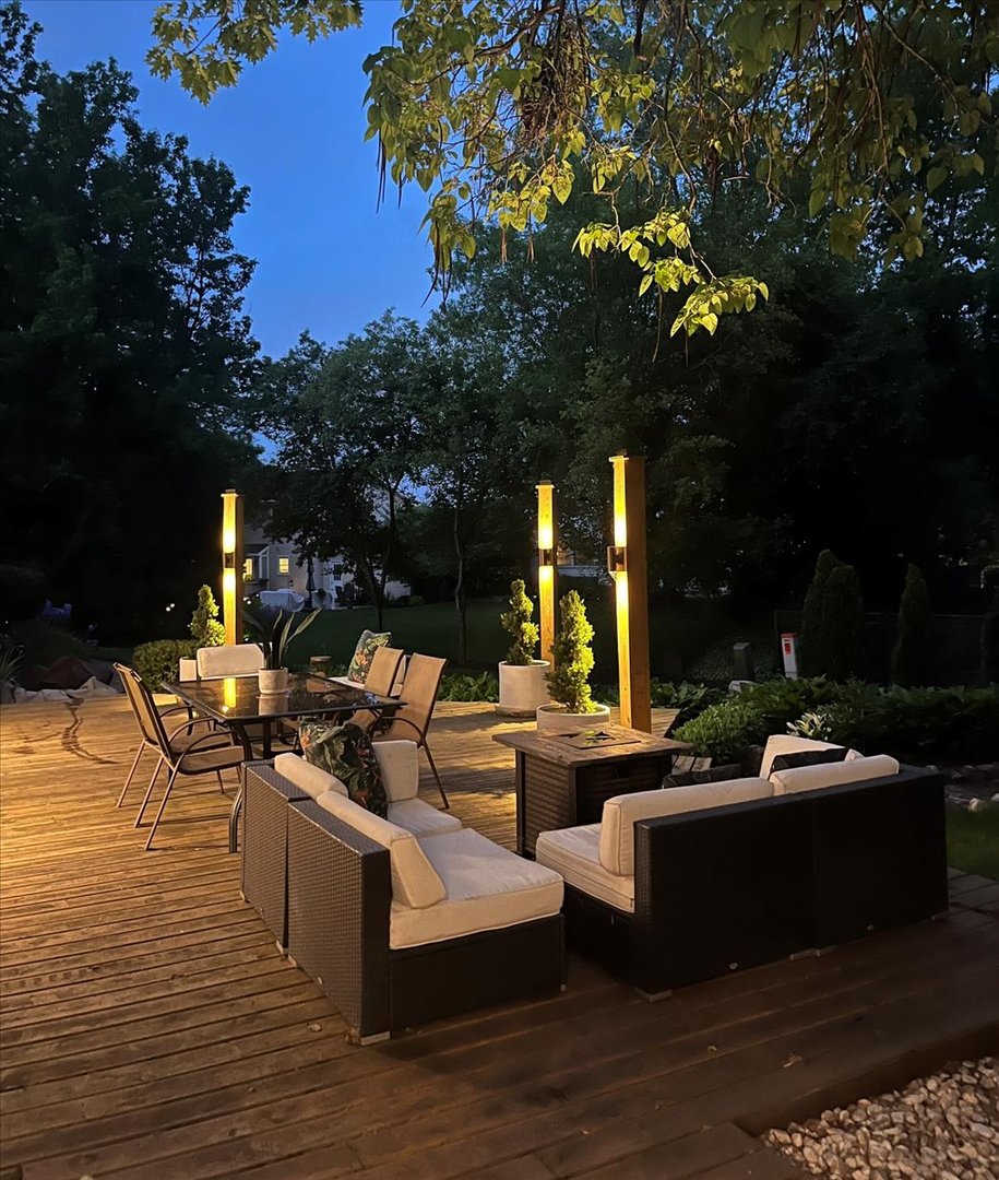 1660 White Pines Court