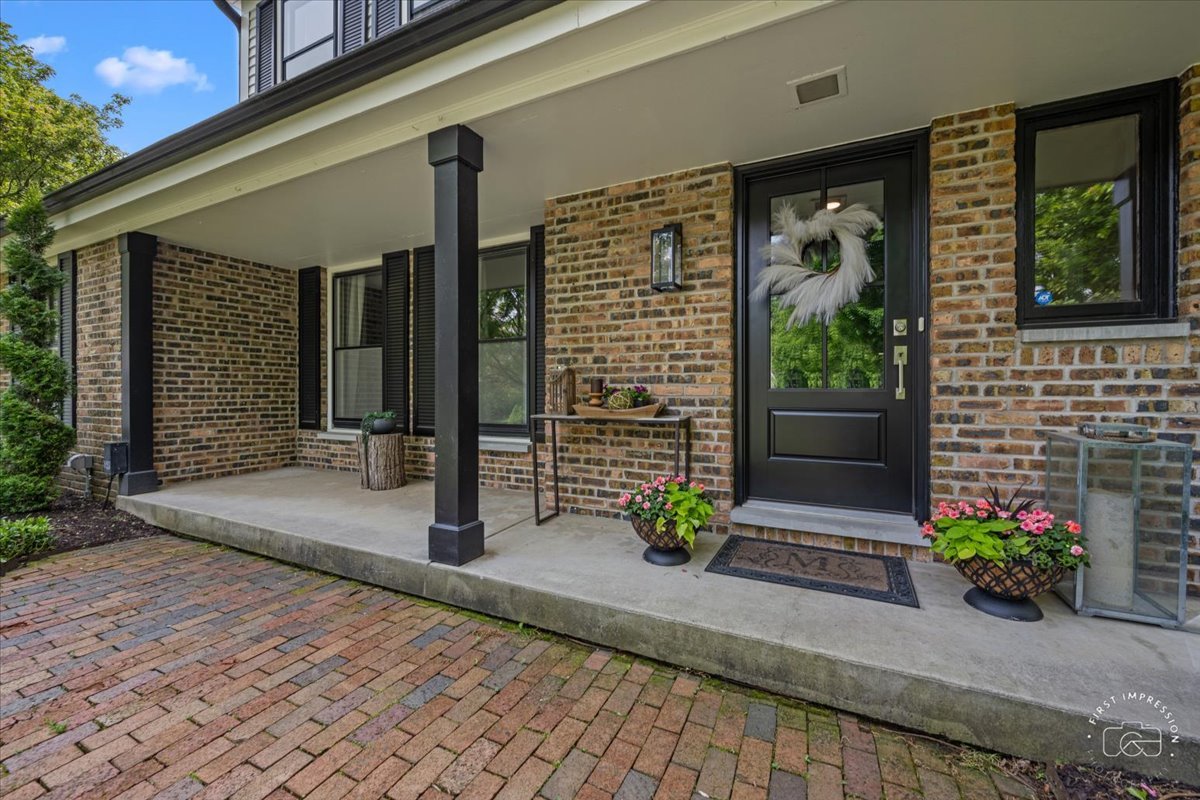 1660 White Pines Court