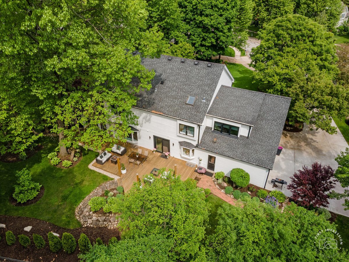 1660 White Pines Court