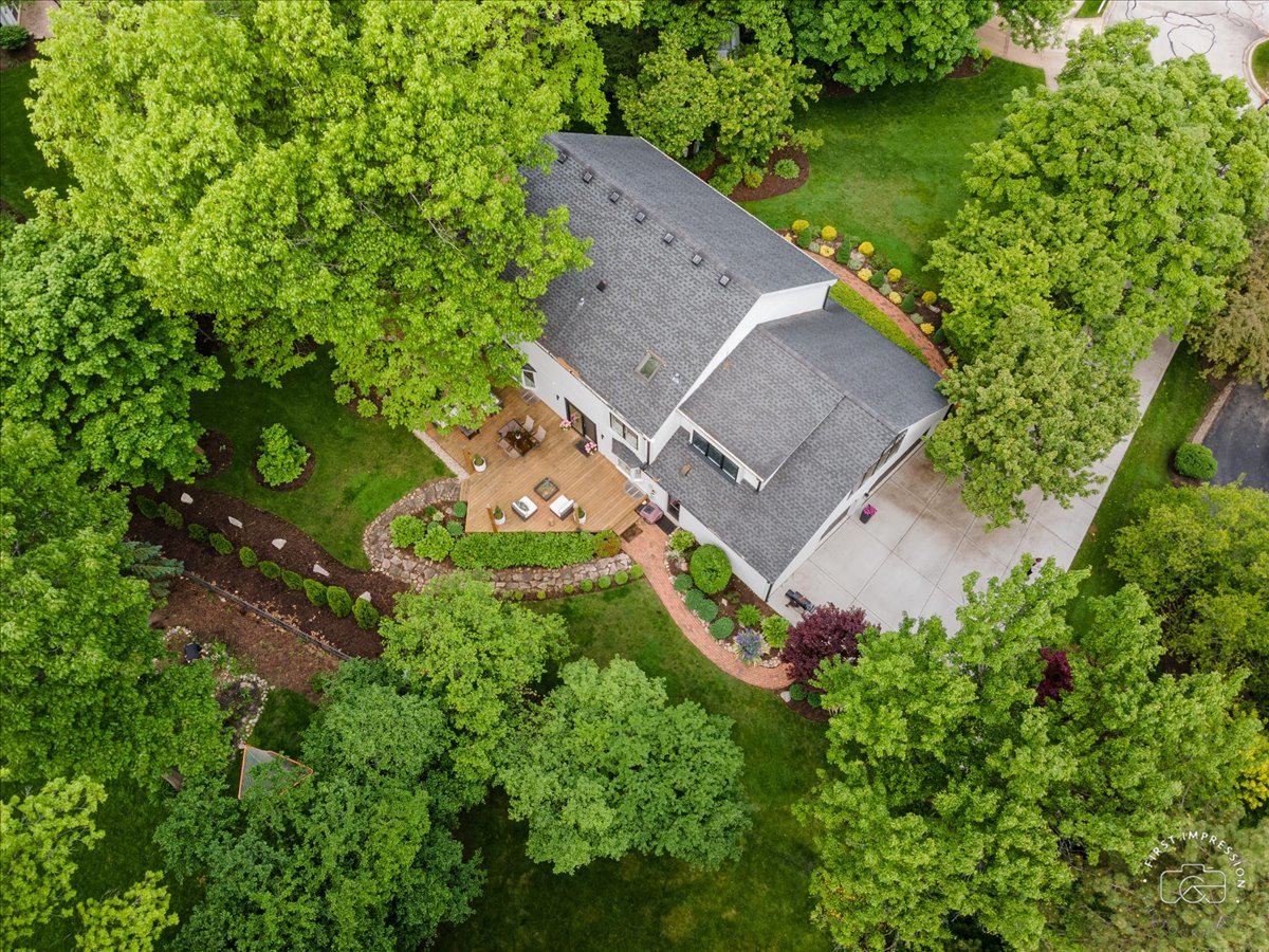 1660 White Pines Court