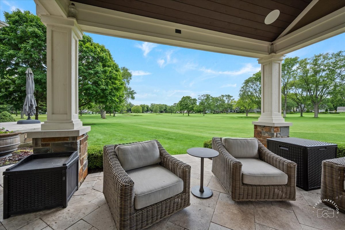 1048 Royal Bombay Court