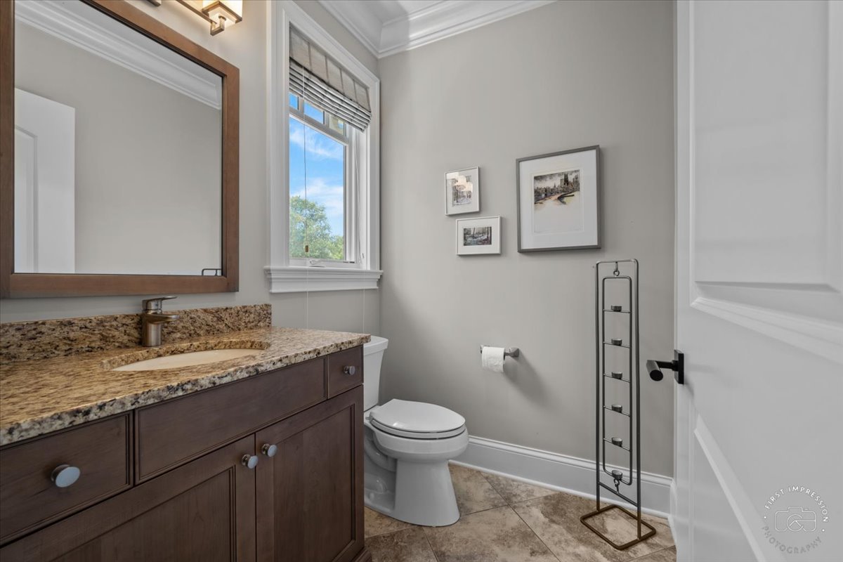 1048 Royal Bombay Court