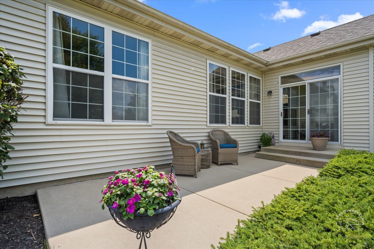 2172 Paddington Court