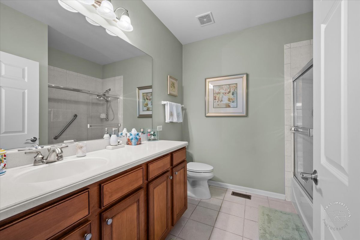 2172 Paddington Court