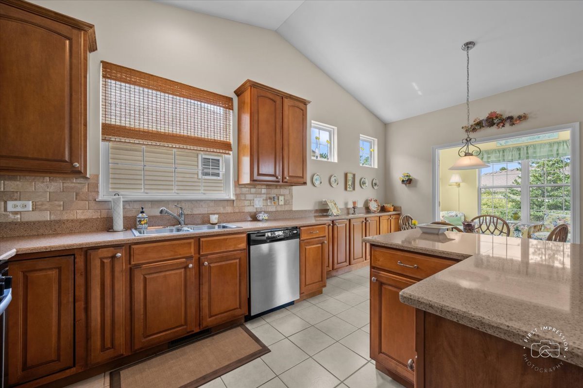 2172 Paddington Court