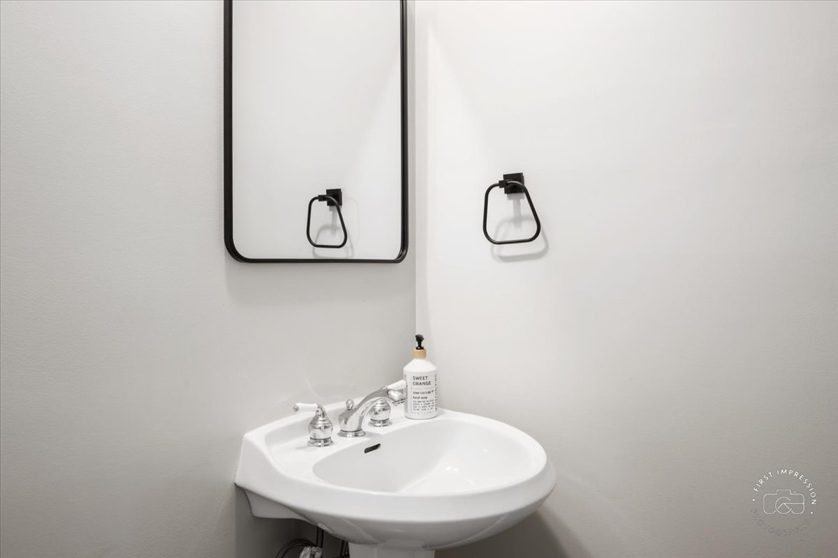 1509 Heatherton Court