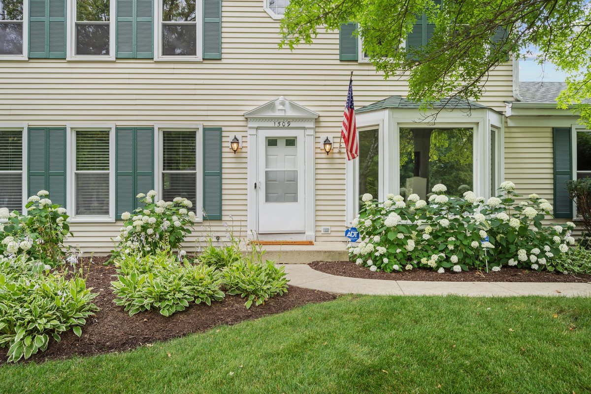 1509 Heatherton Court