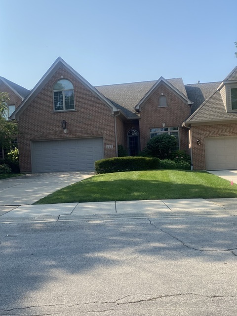 114 Kingsbridge Circle