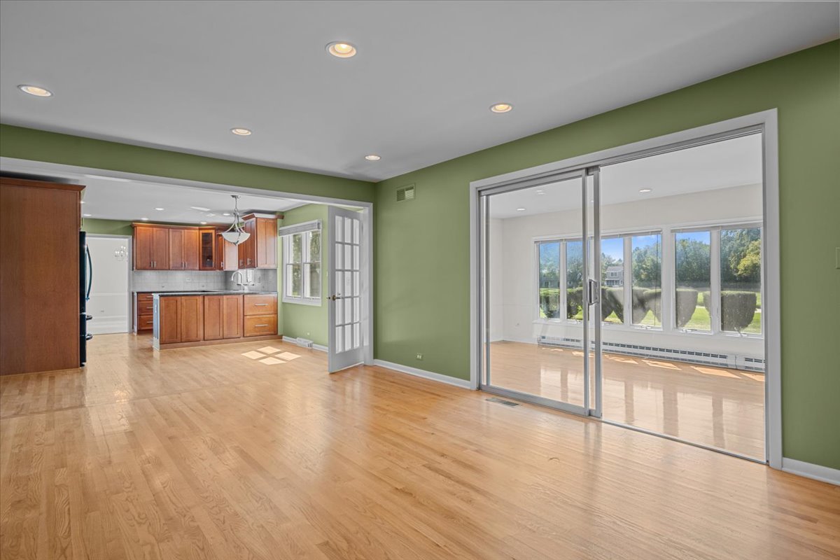 624 Bowling Green Court