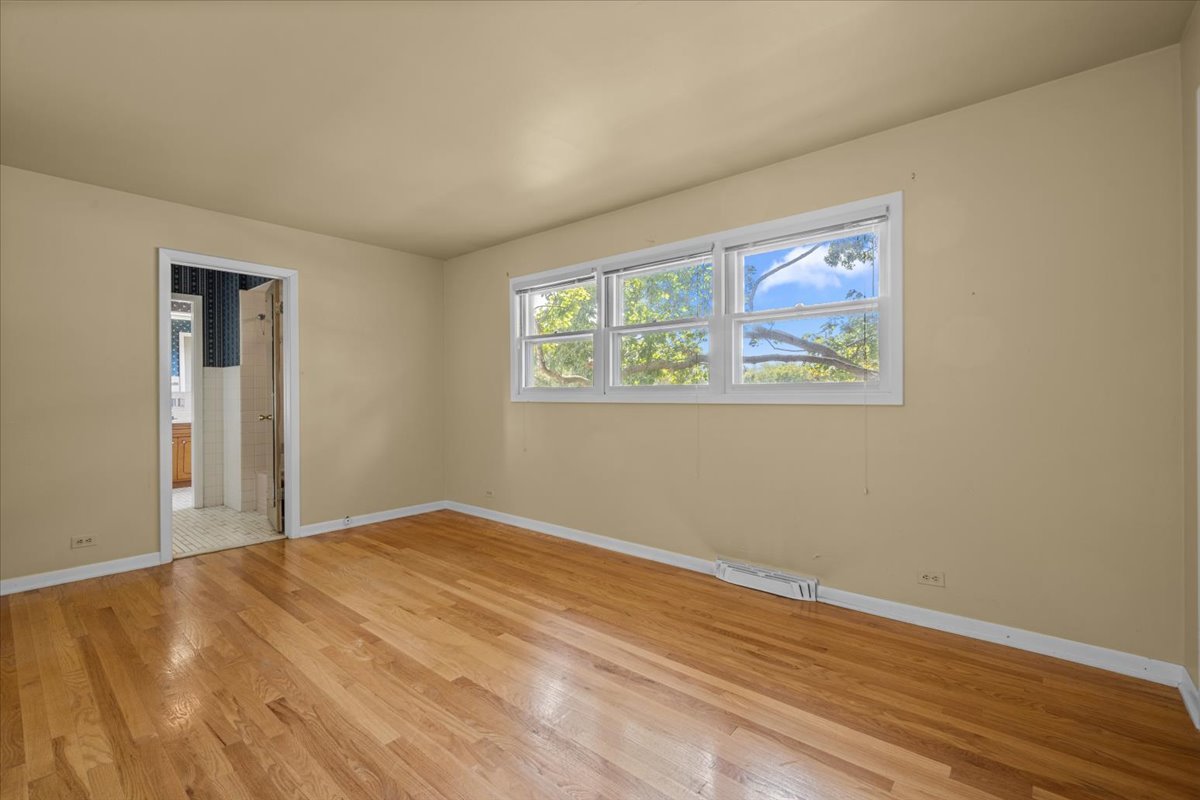 624 Bowling Green Court