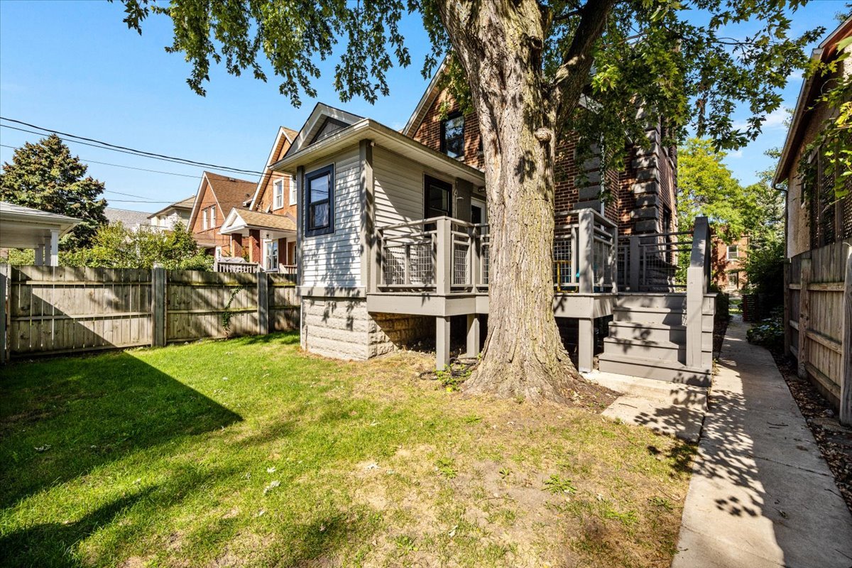 4909 W Pensacola Avenue