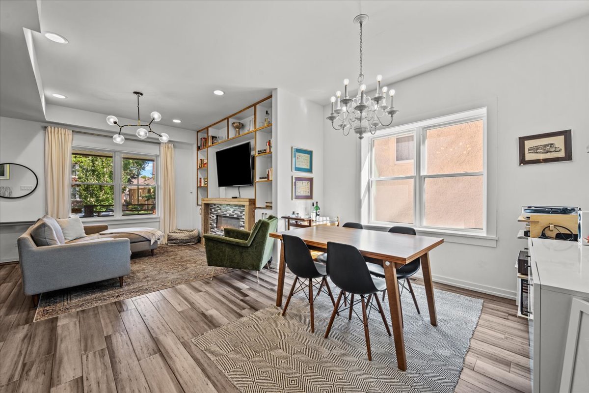 4909 W Pensacola Avenue