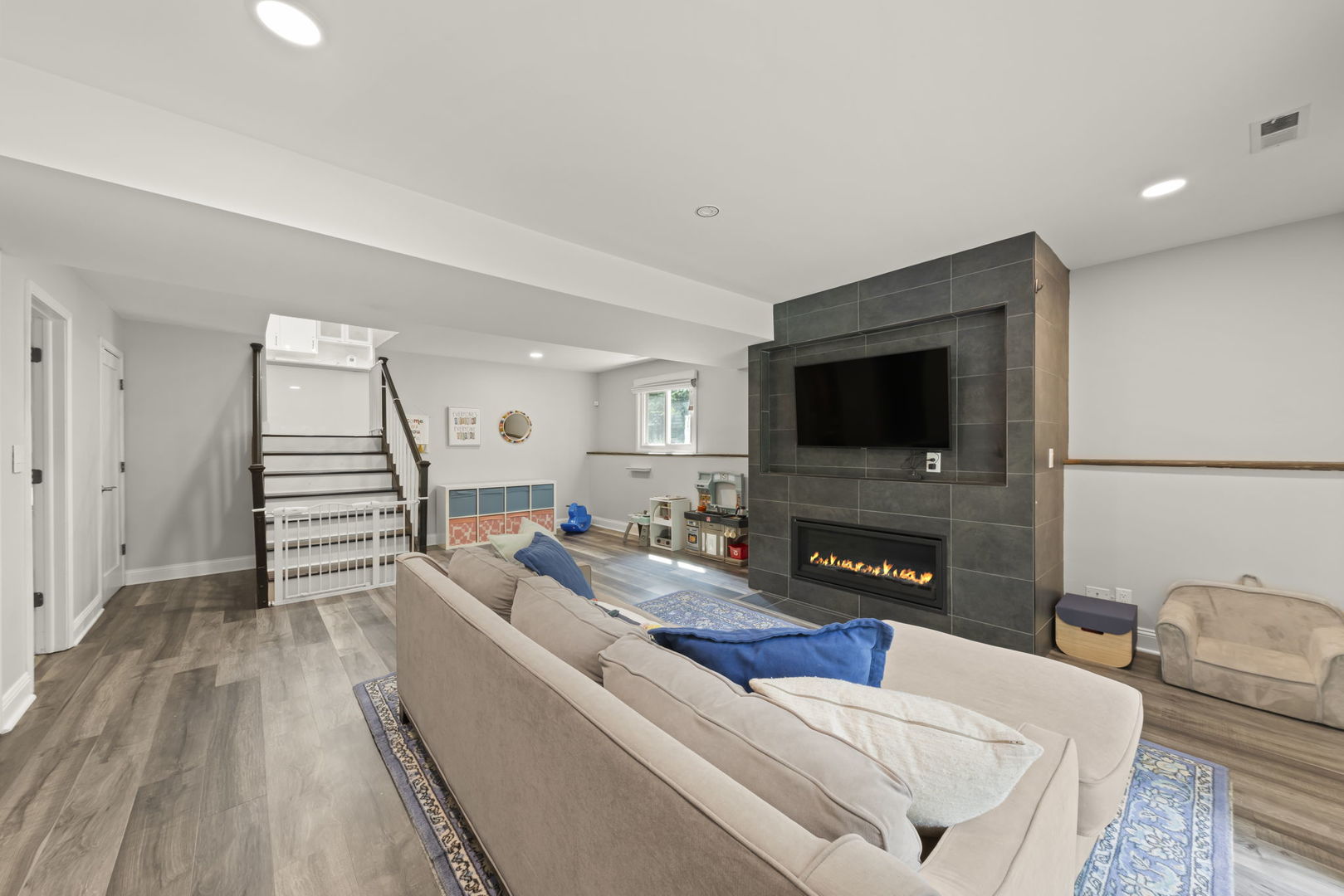 1940 Green Trails Drive