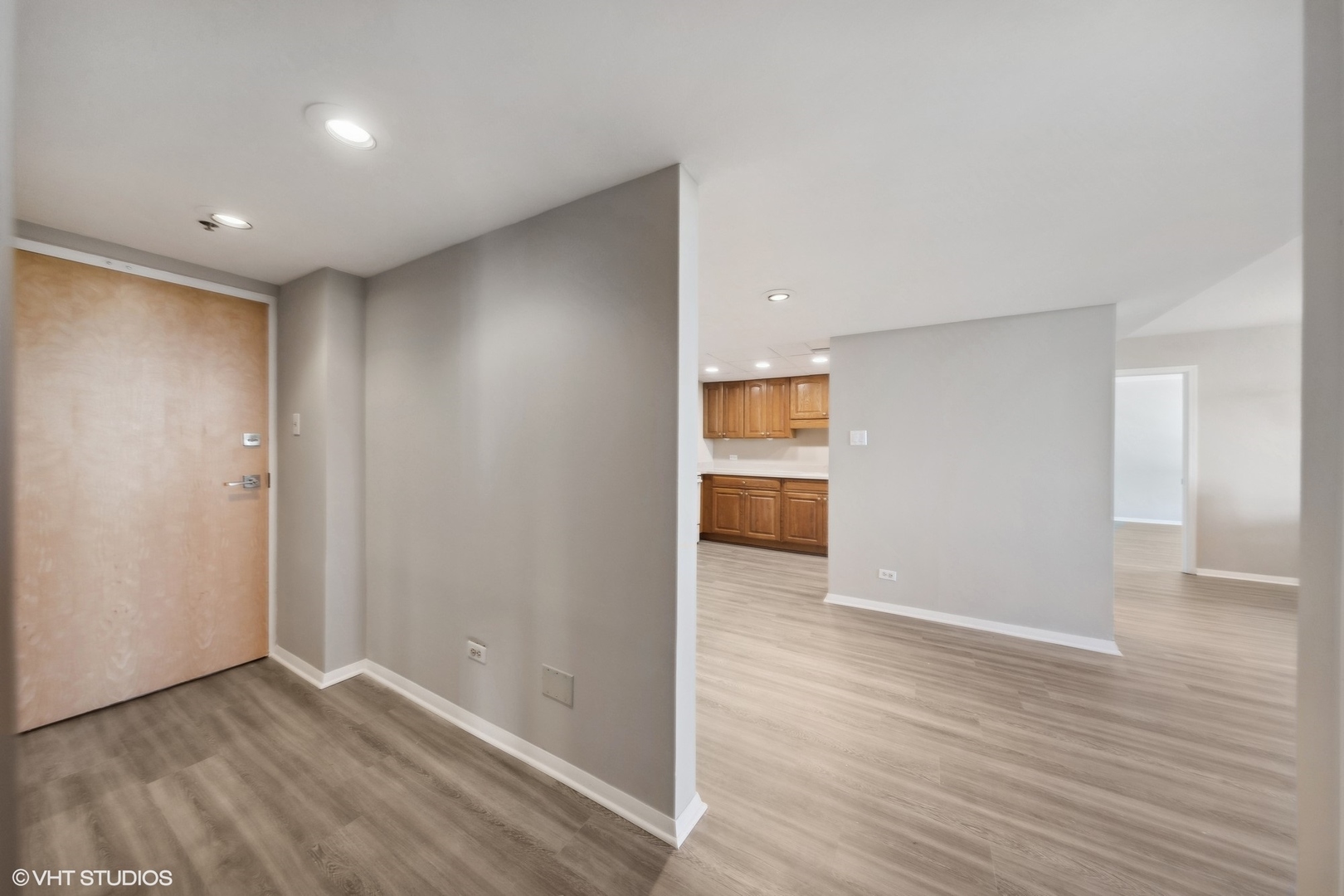 465 W Dominion Drive Unit: 903