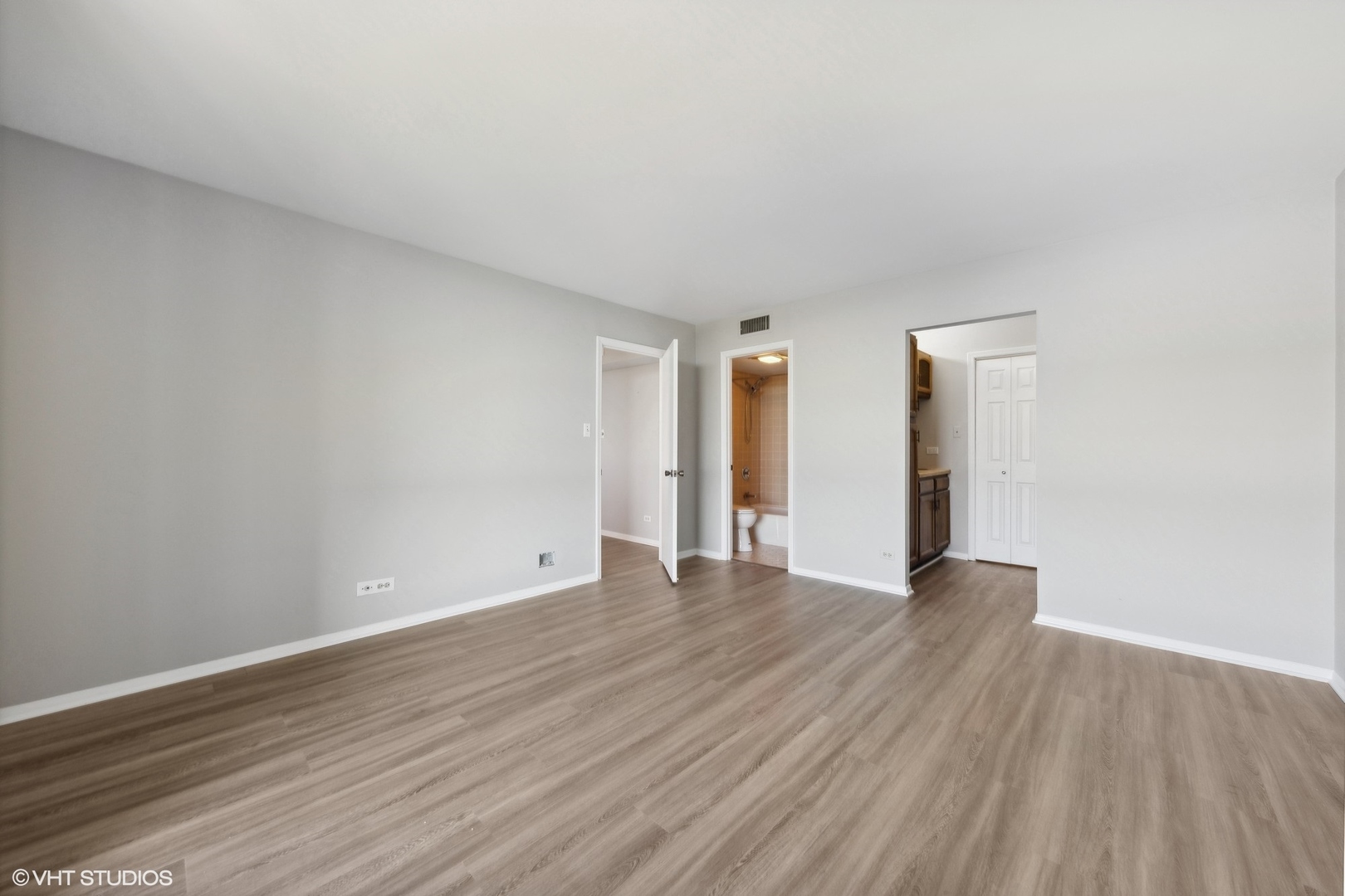 465 W Dominion Drive Unit: 903