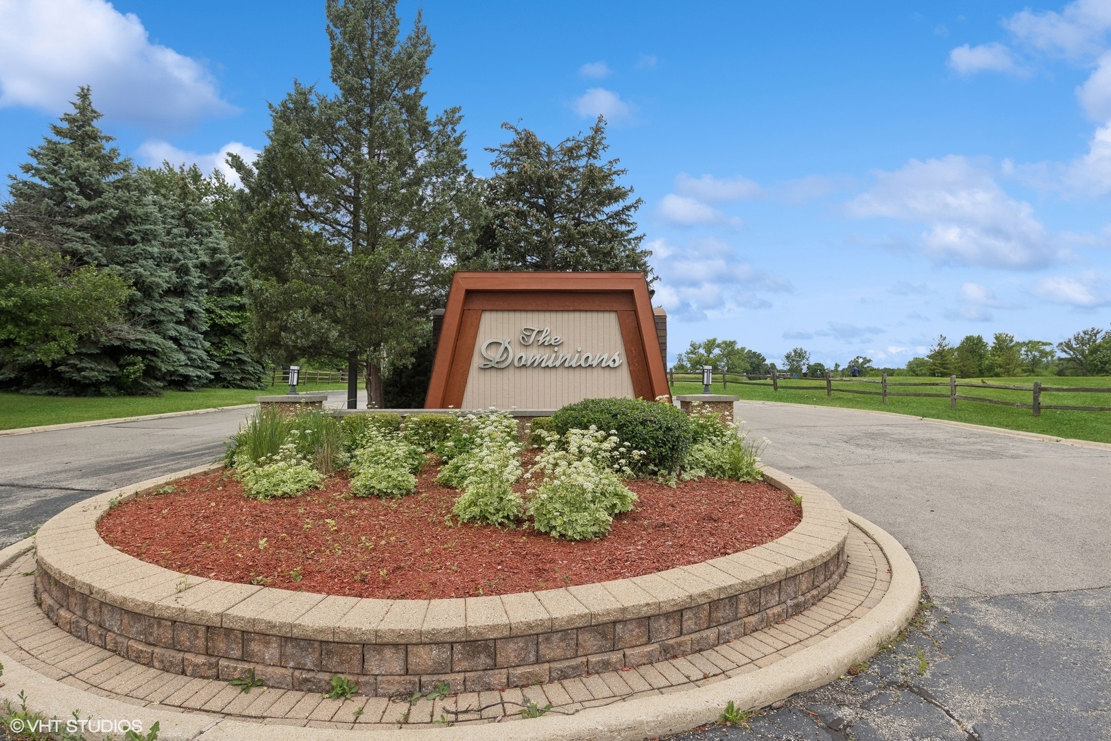 465 W Dominion Drive Unit: 903